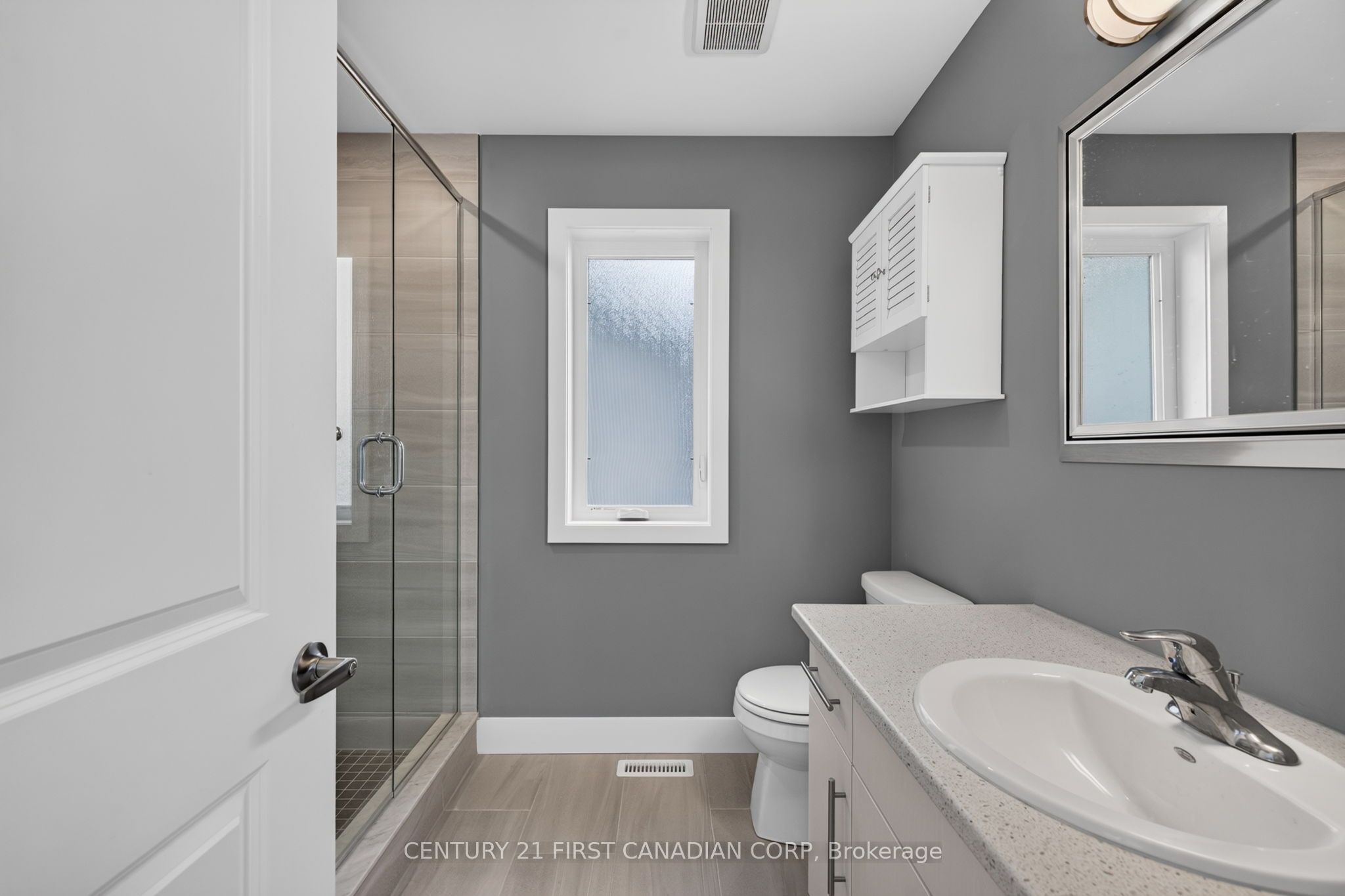 362 Edgevalley Road Property Photo 19