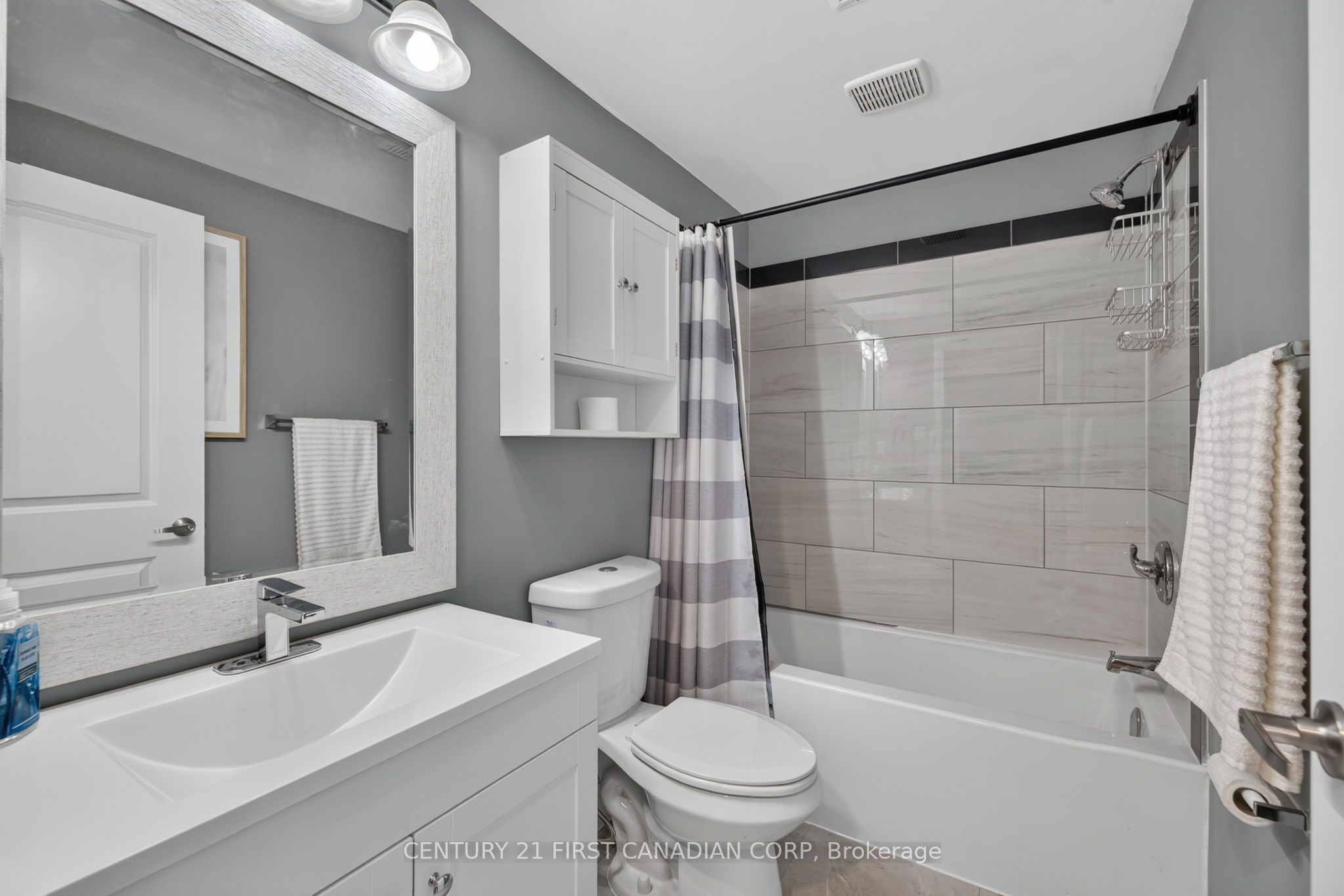 362 Edgevalley Road Property Photo 34