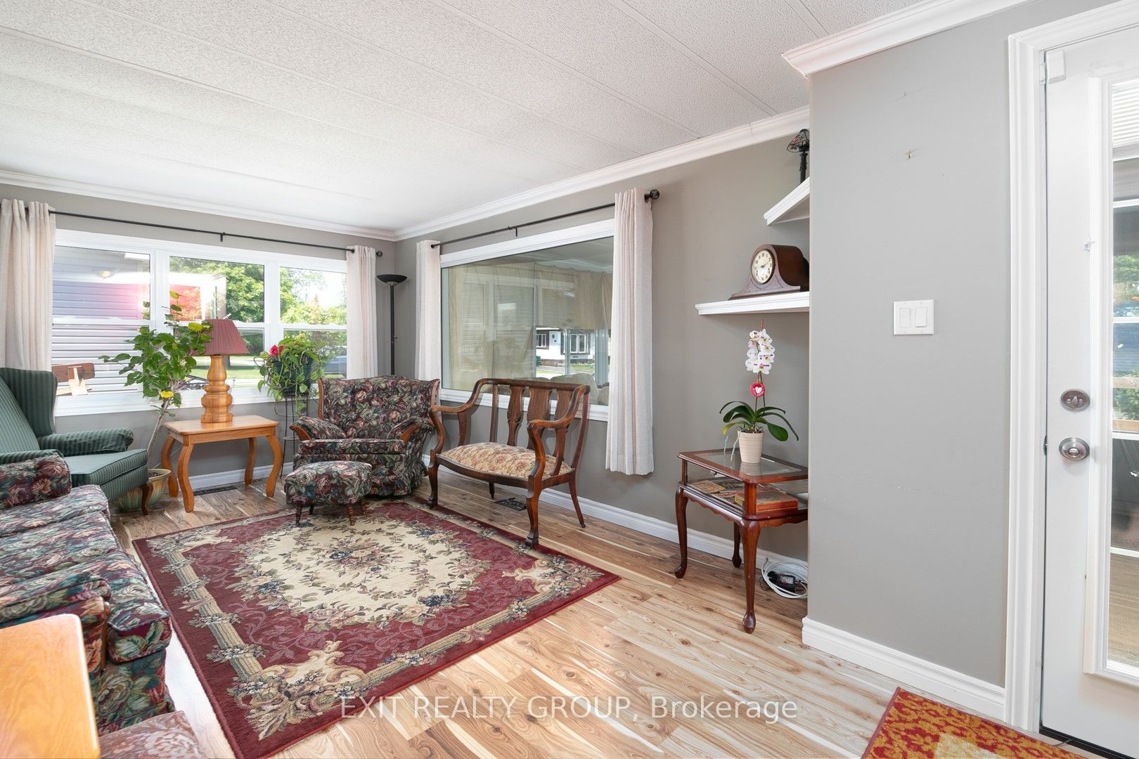 107 Eastview Boulevard Property Photo 6