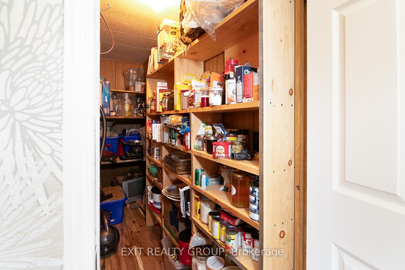 107 Eastview Boulevard Property Photo 17