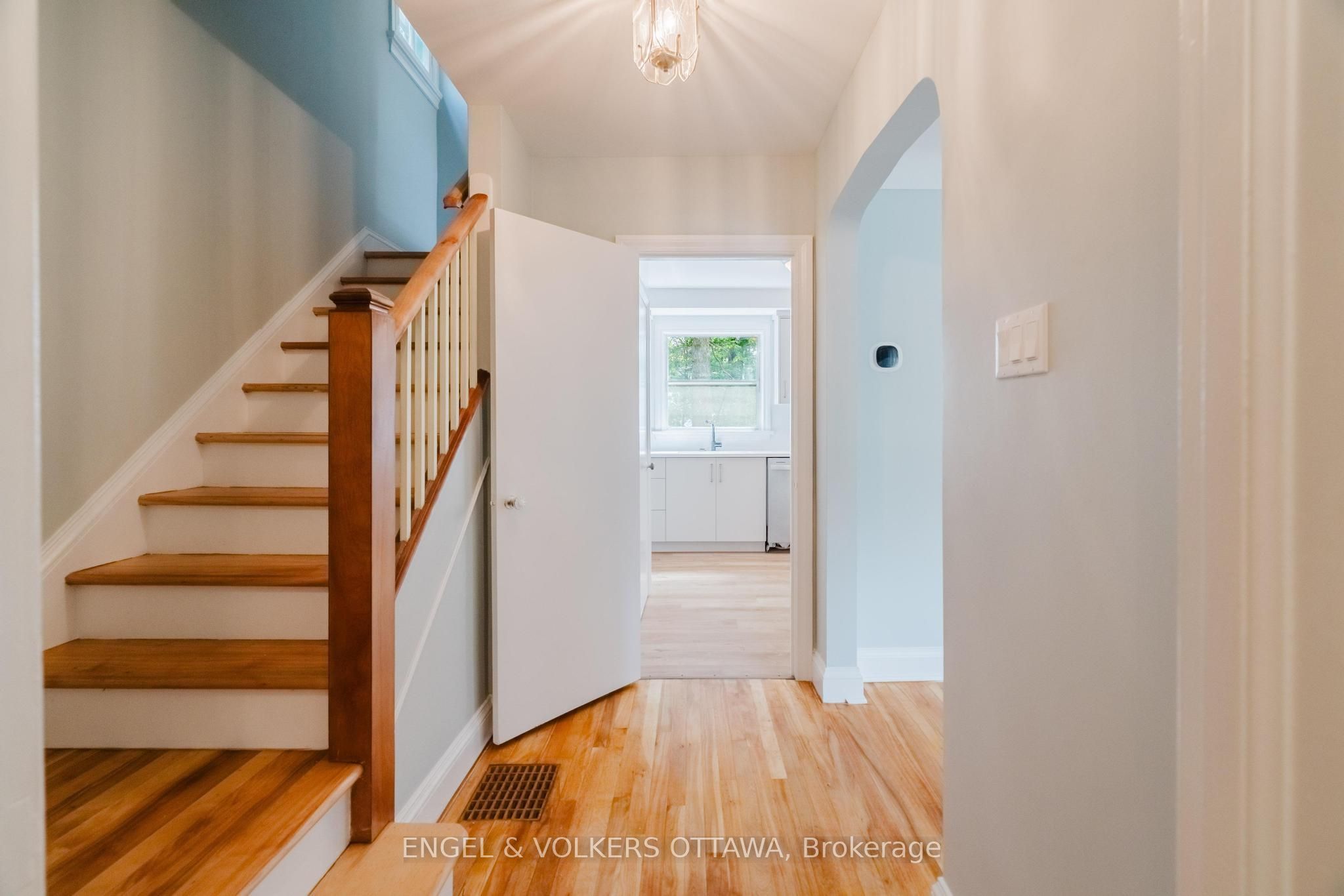 2028 Carling Avenue Property Photo 7