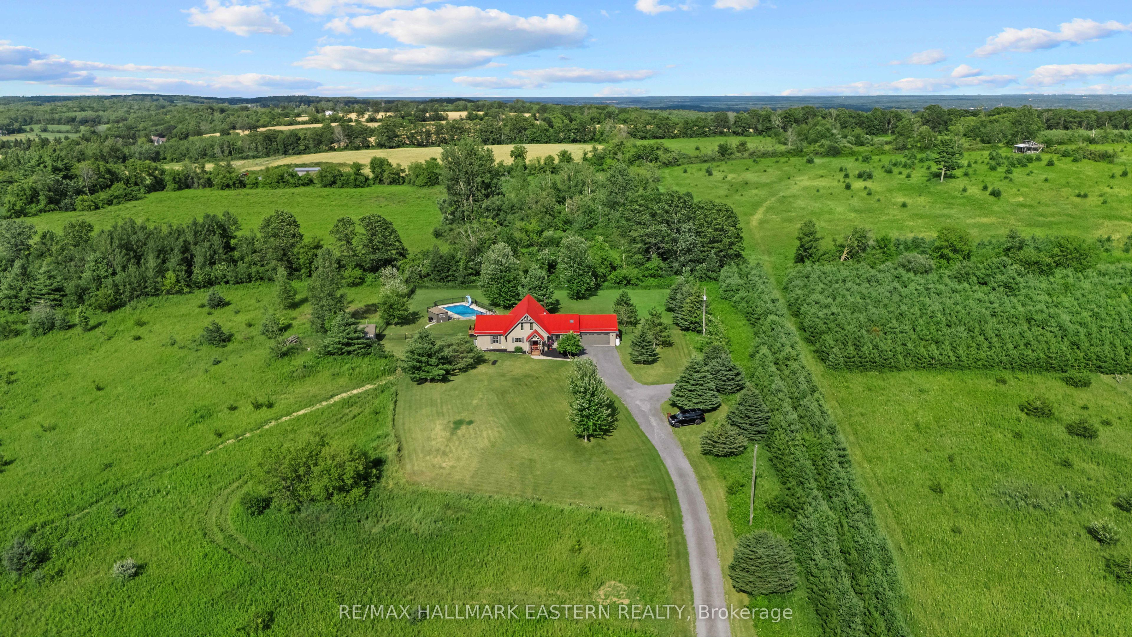 184 Golf Course Road Property Photo 1