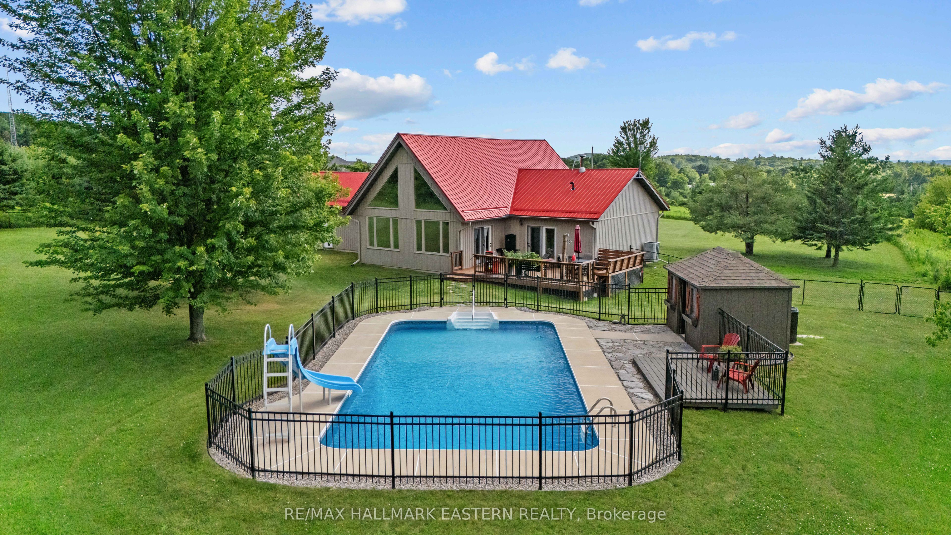 184 Golf Course Road Property Photo 5