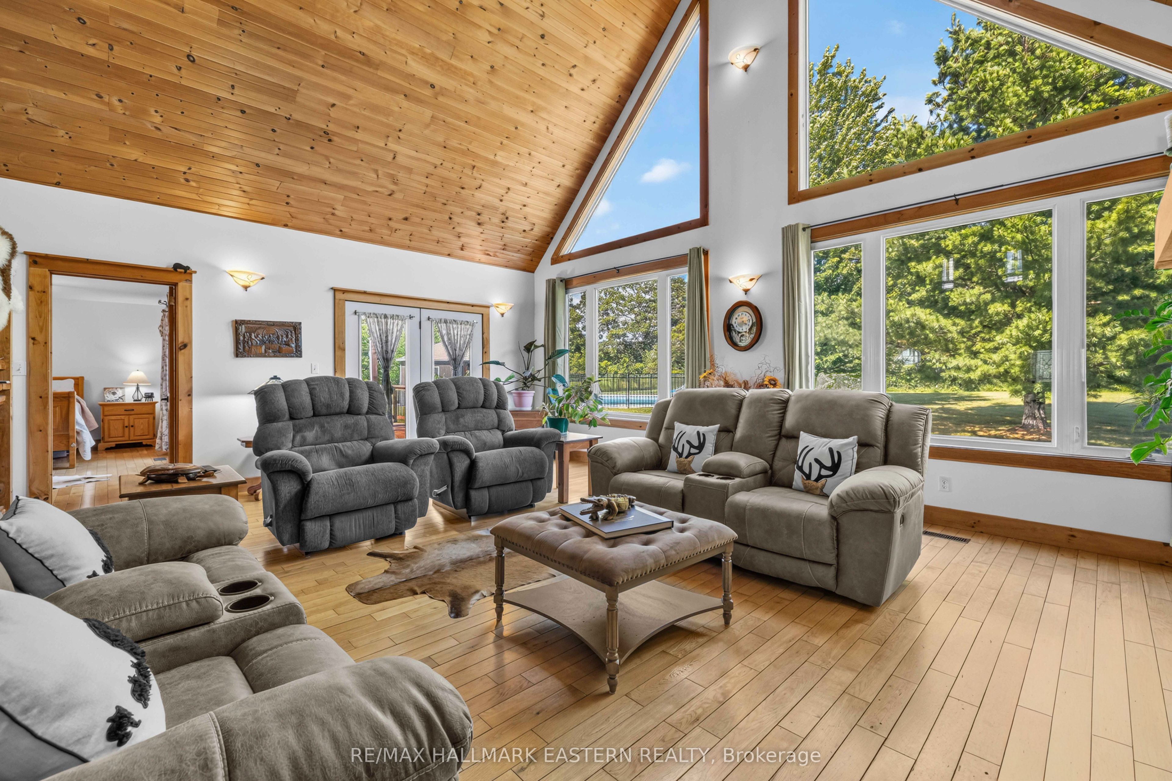 184 Golf Course Road Property Photo 13