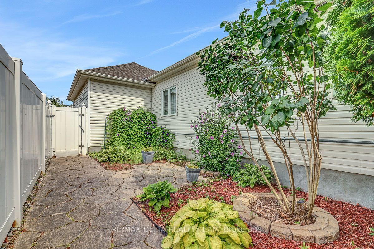 1032 Valin Street Property Photo 43