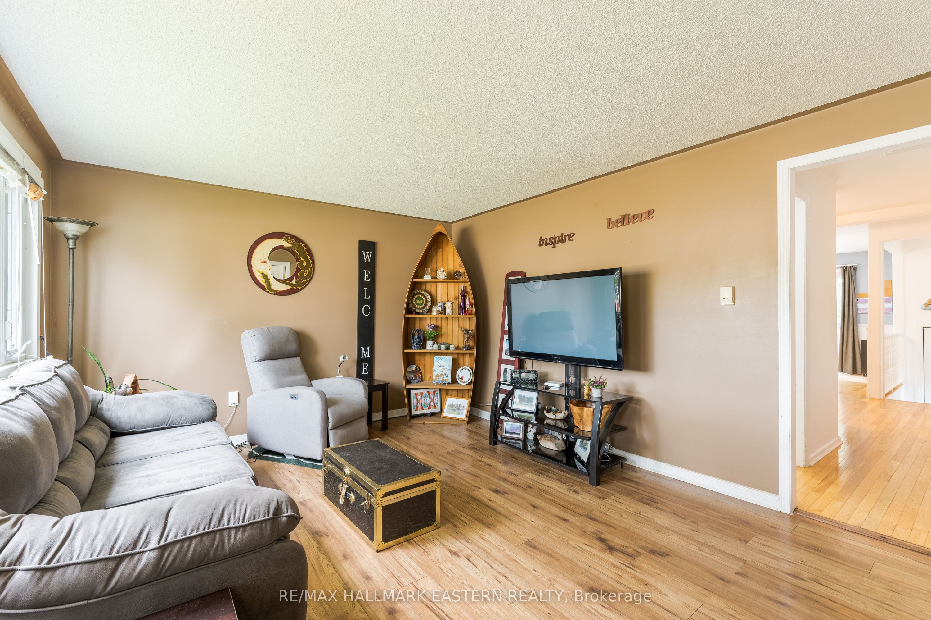 767 Duffus Street Property Photo 3