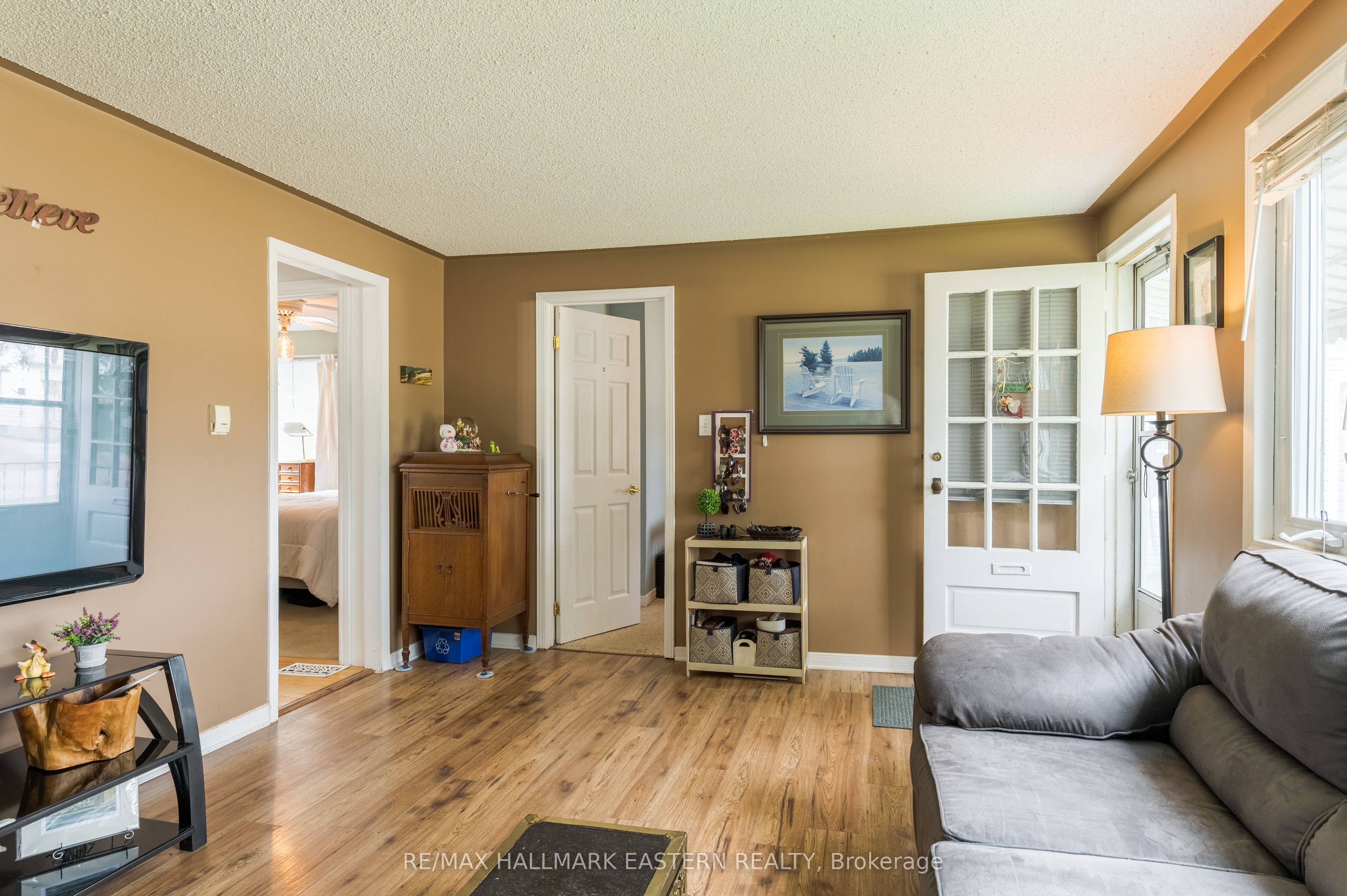 767 Duffus Street Property Photo 5