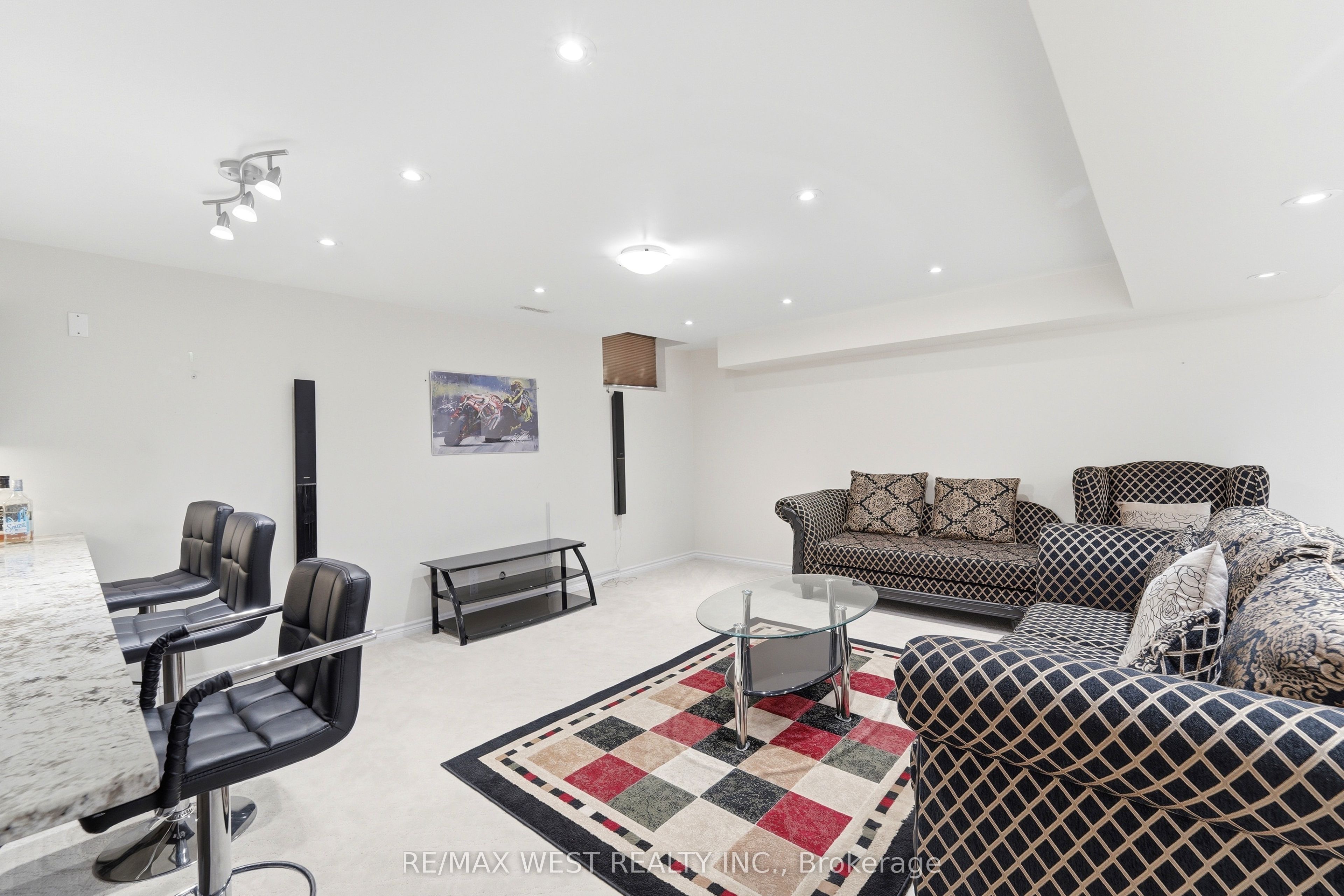 356 Robert Ferrie Drive Property Photo 12