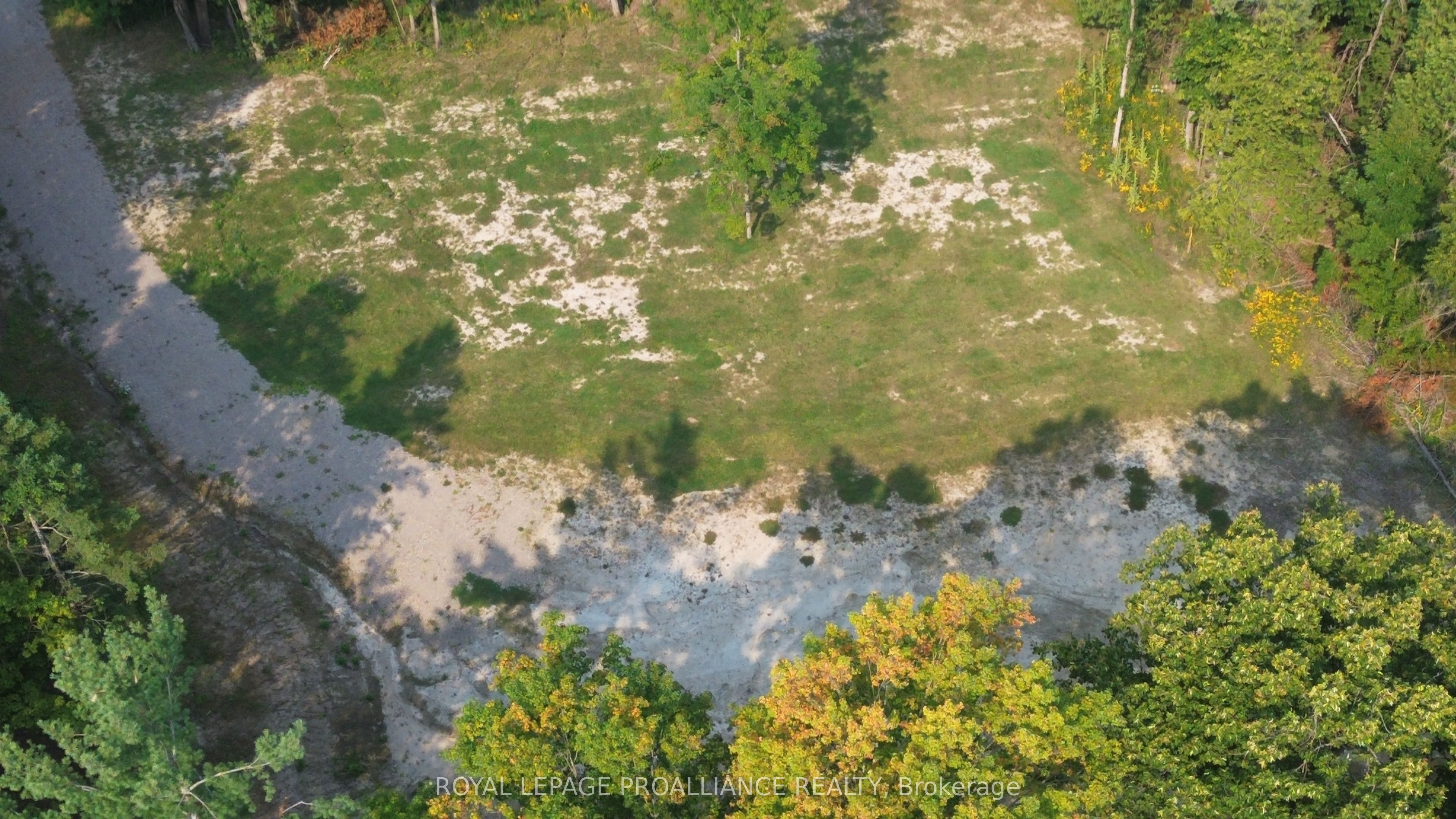 1054 Centre Line Road Property Photo 11