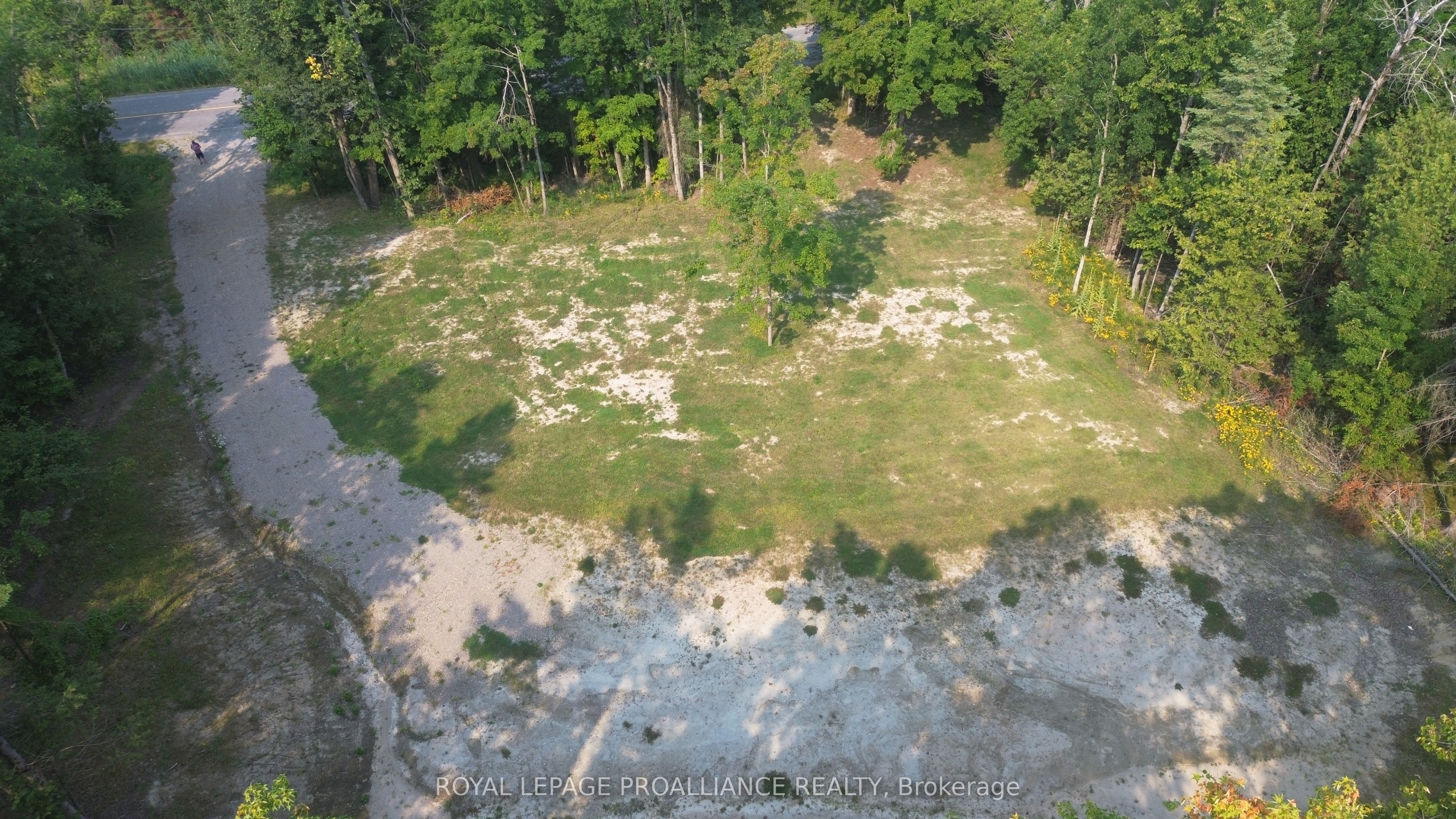 1054 Centre Line Road Property Photo 12