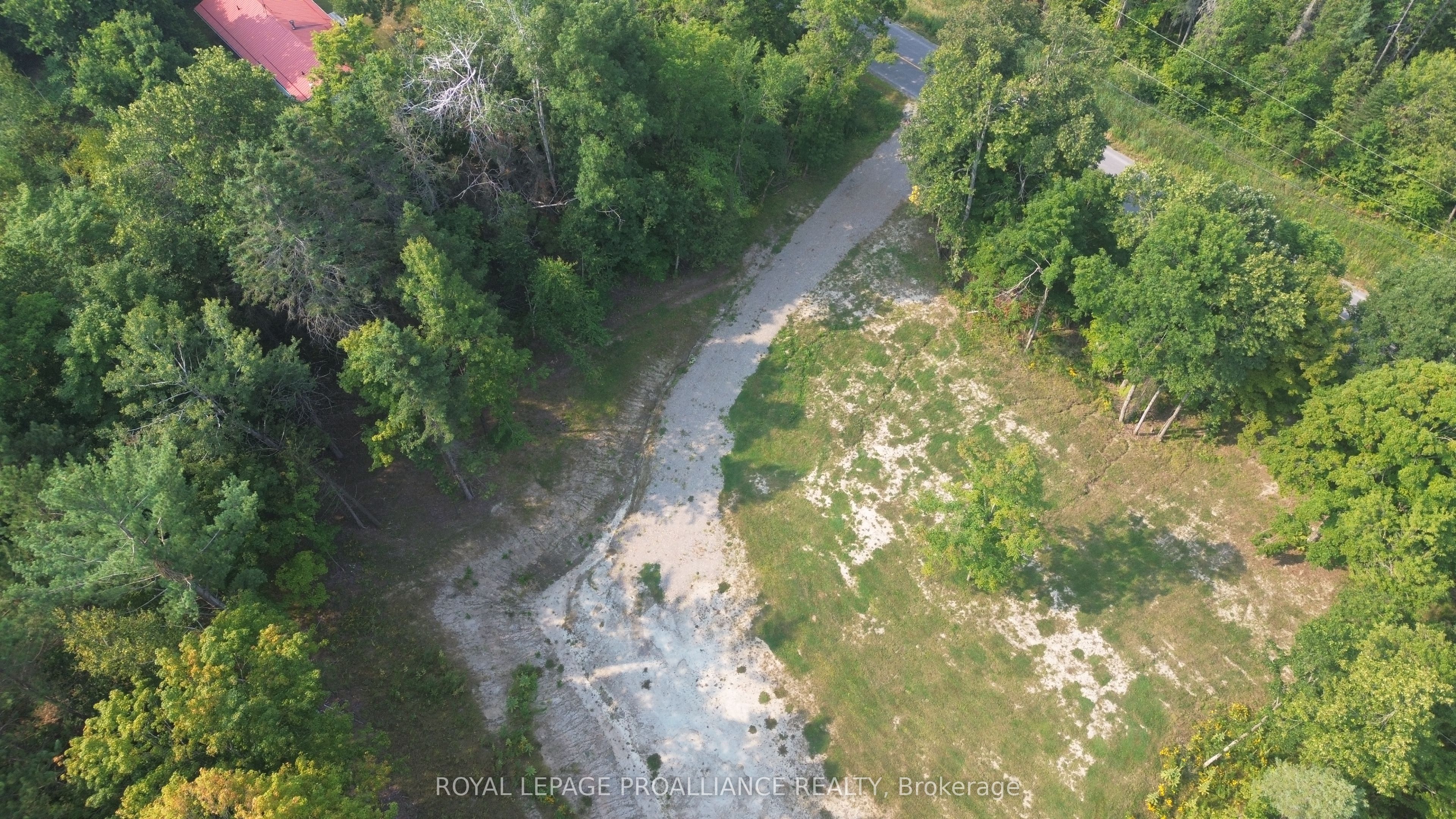 1054 Centre Line Road Property Photo 24