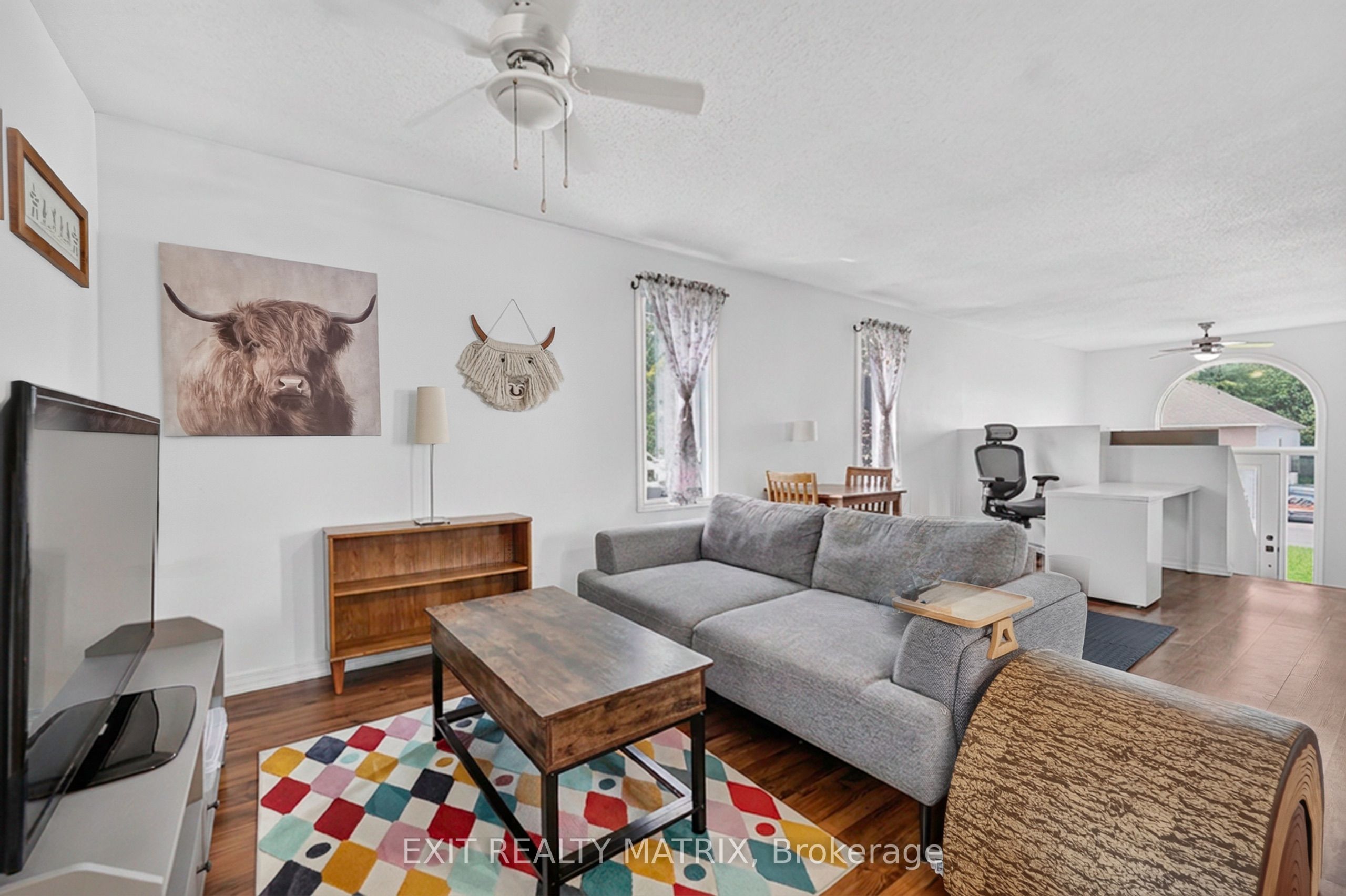 239 Stiver Street Property Photo 6