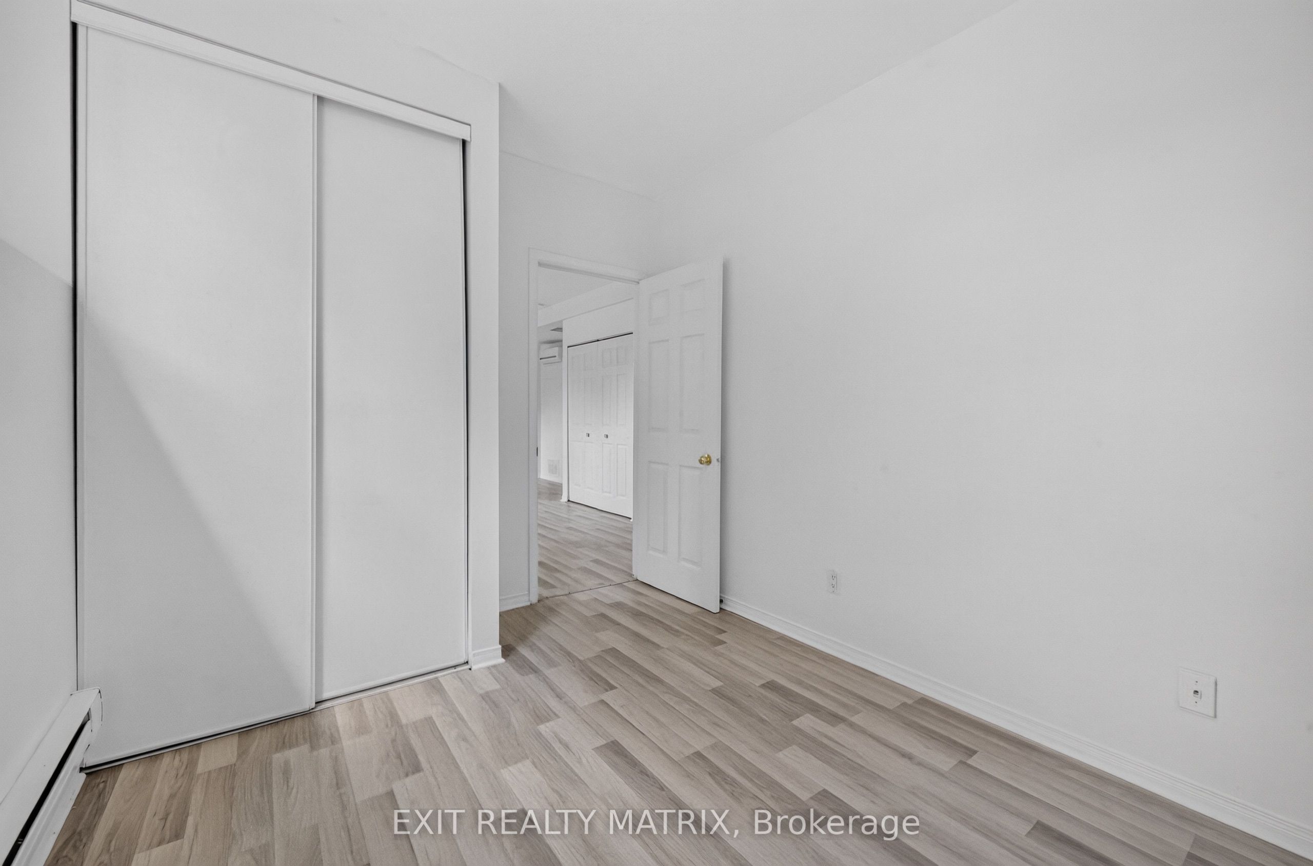 239 Stiver Street Property Photo 33