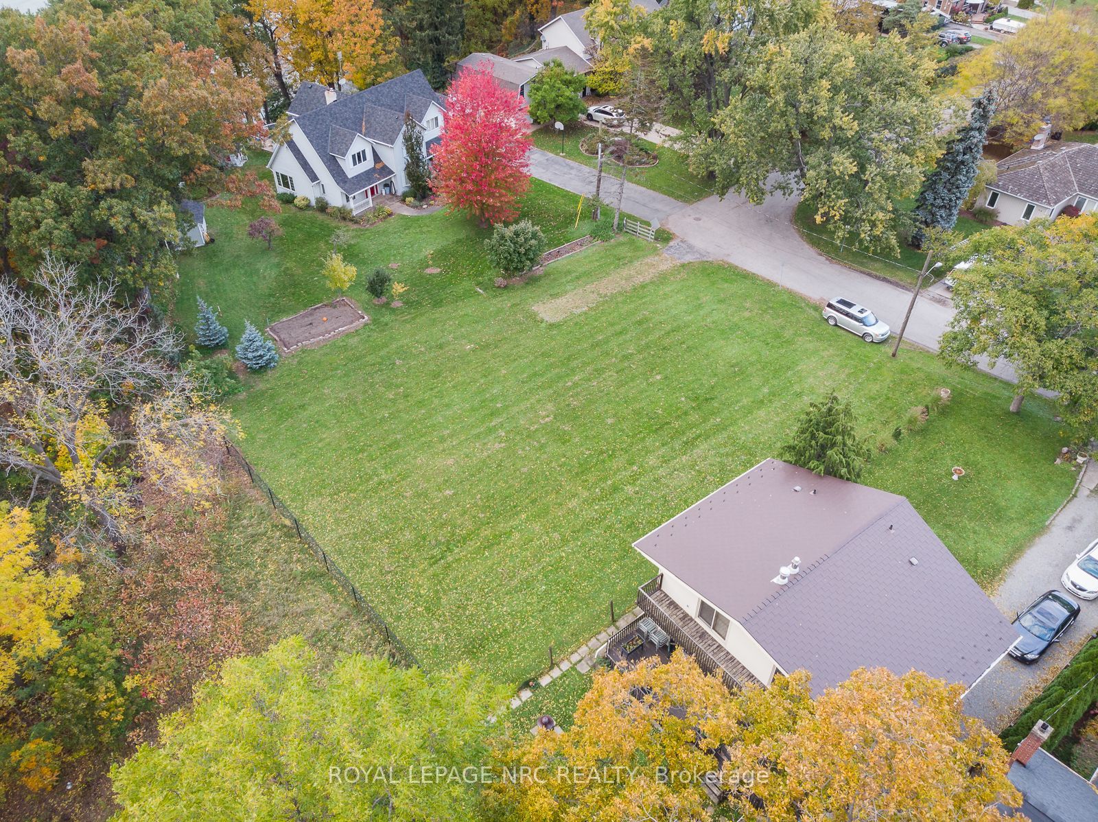 56a Henley Drive Property Photo 4