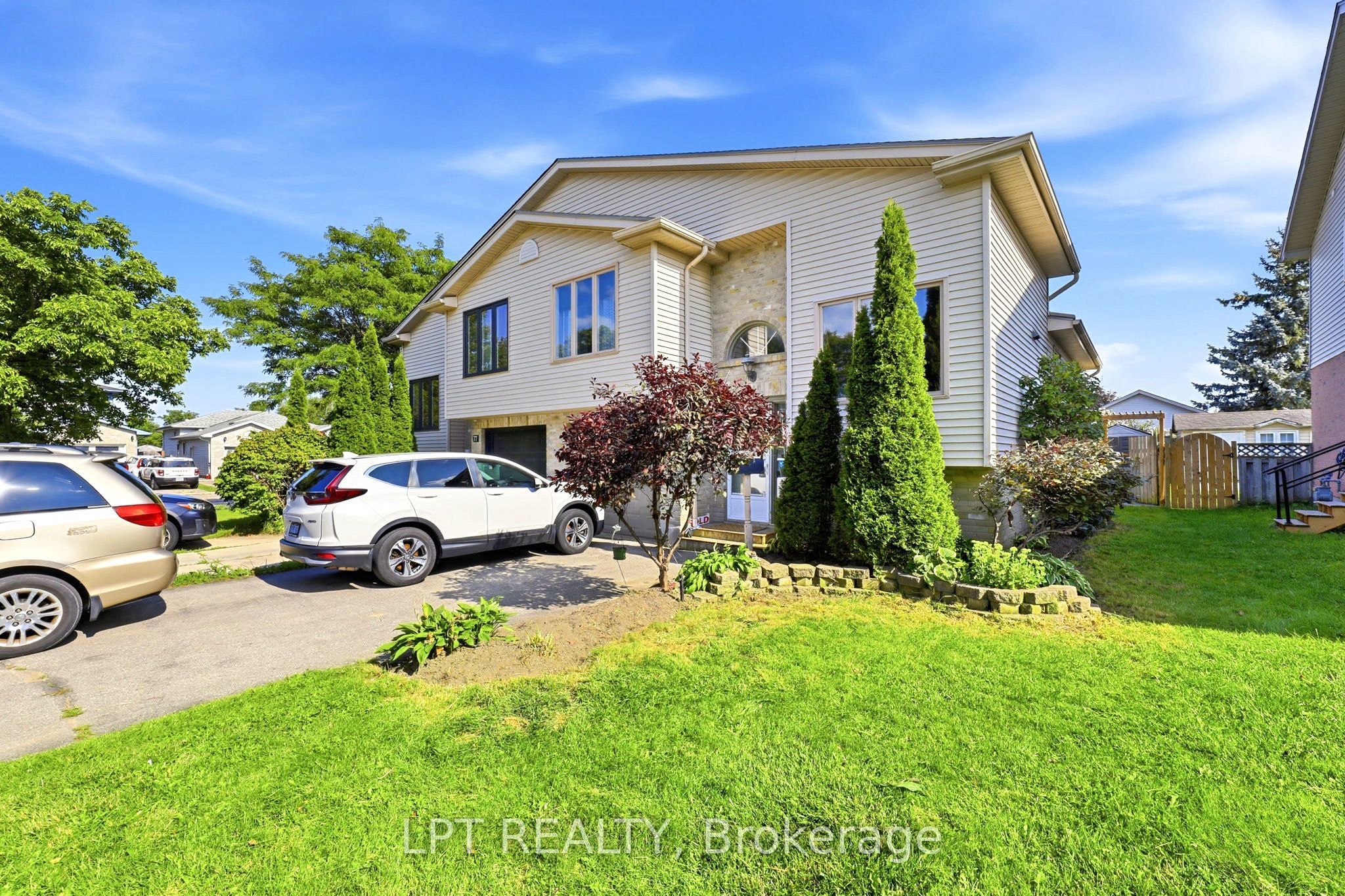 79 Sunrise Crescent Property Photo 1