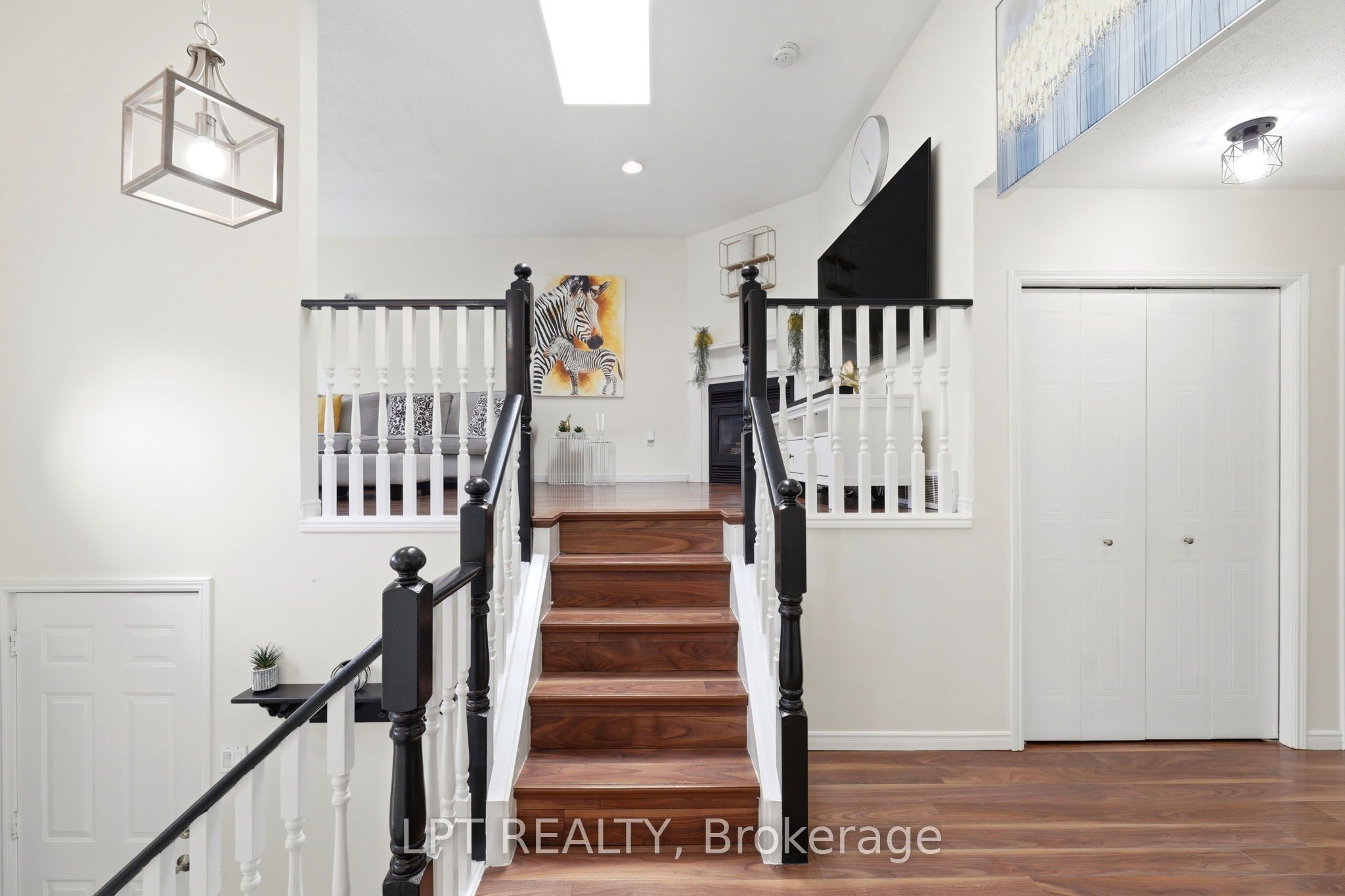 79 Sunrise Crescent Property Photo 3