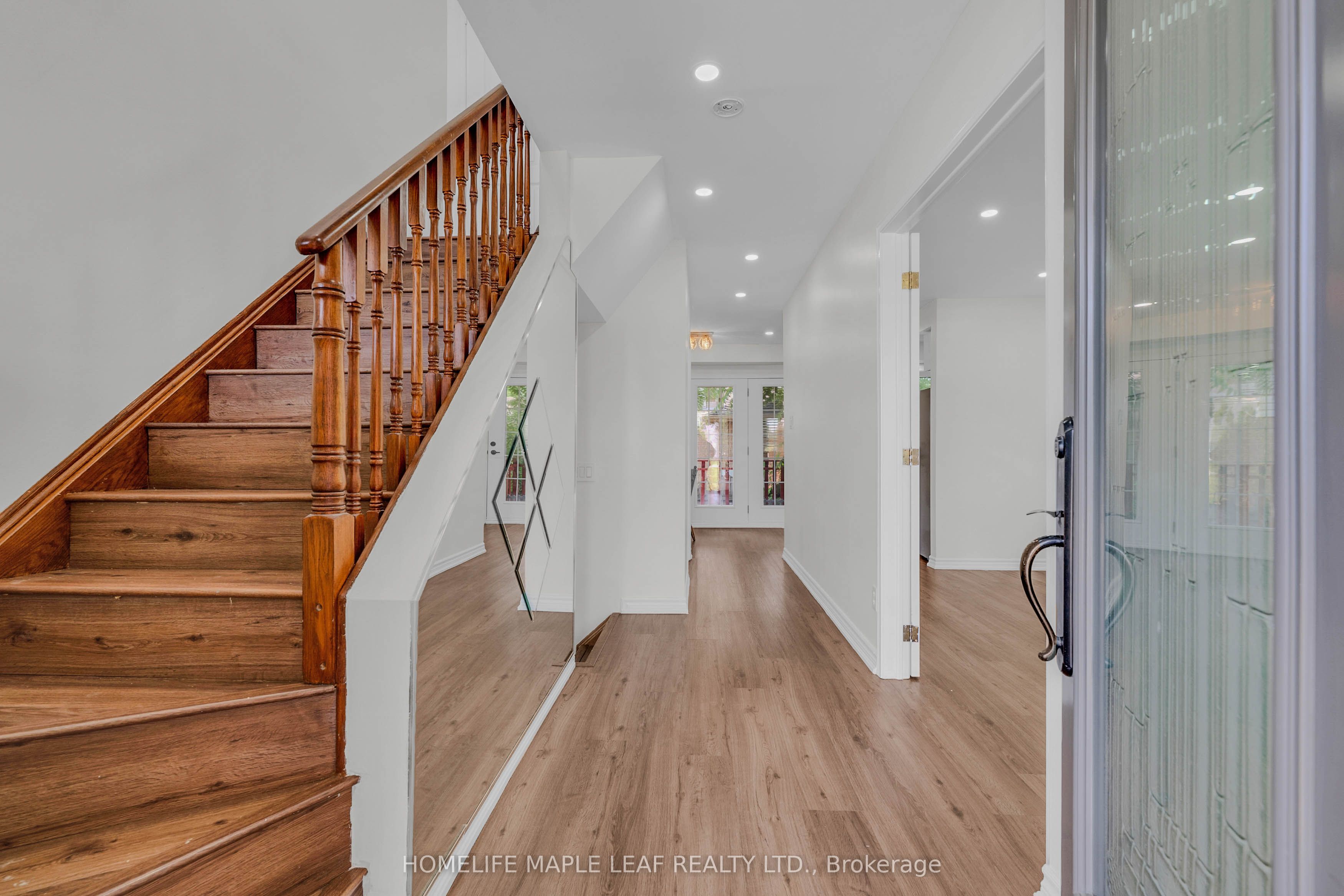 191 Stirling Macgregor Drive Property Photo 8
