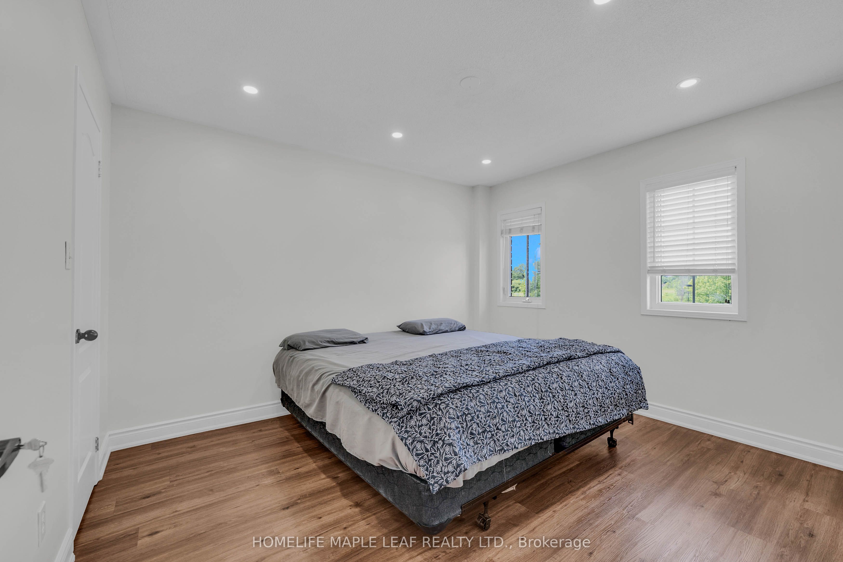 191 Stirling Macgregor Drive Property Photo 18