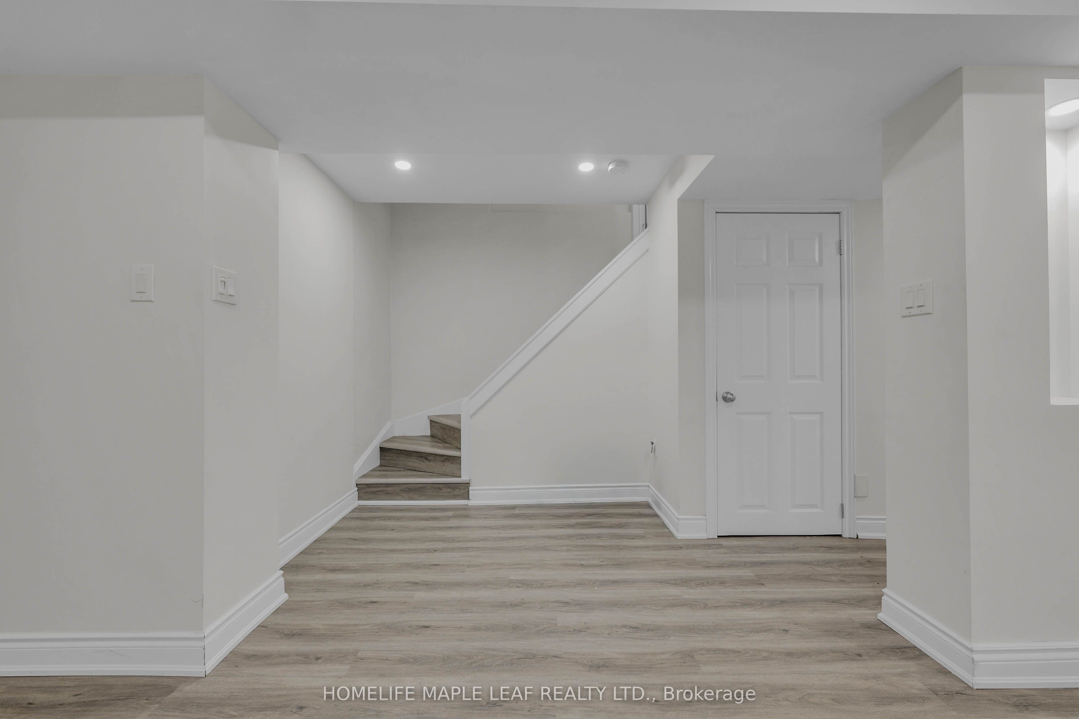 191 Stirling Macgregor Drive Property Photo 24
