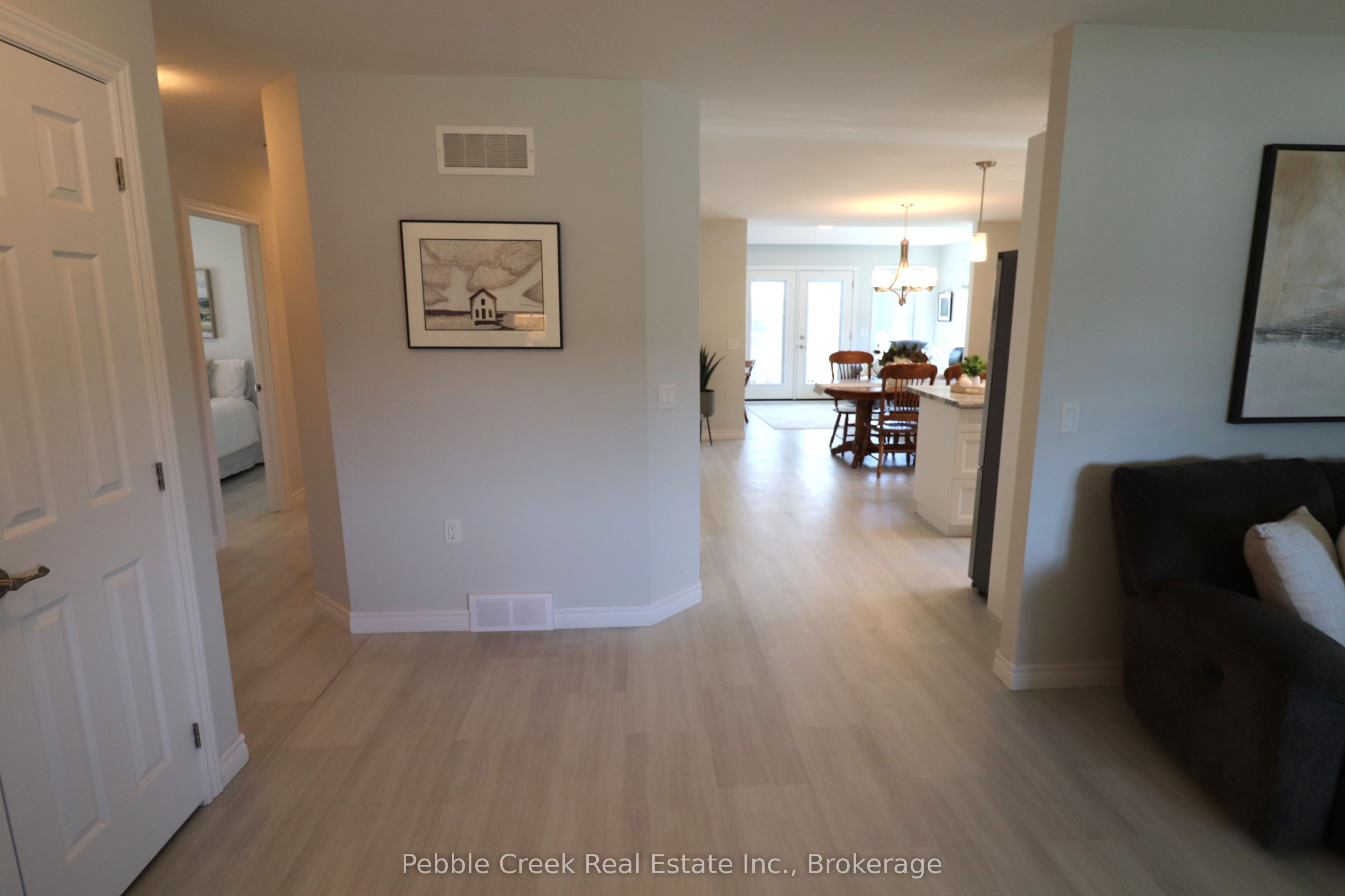 96 Lake Breeze Drive Property Photo 12