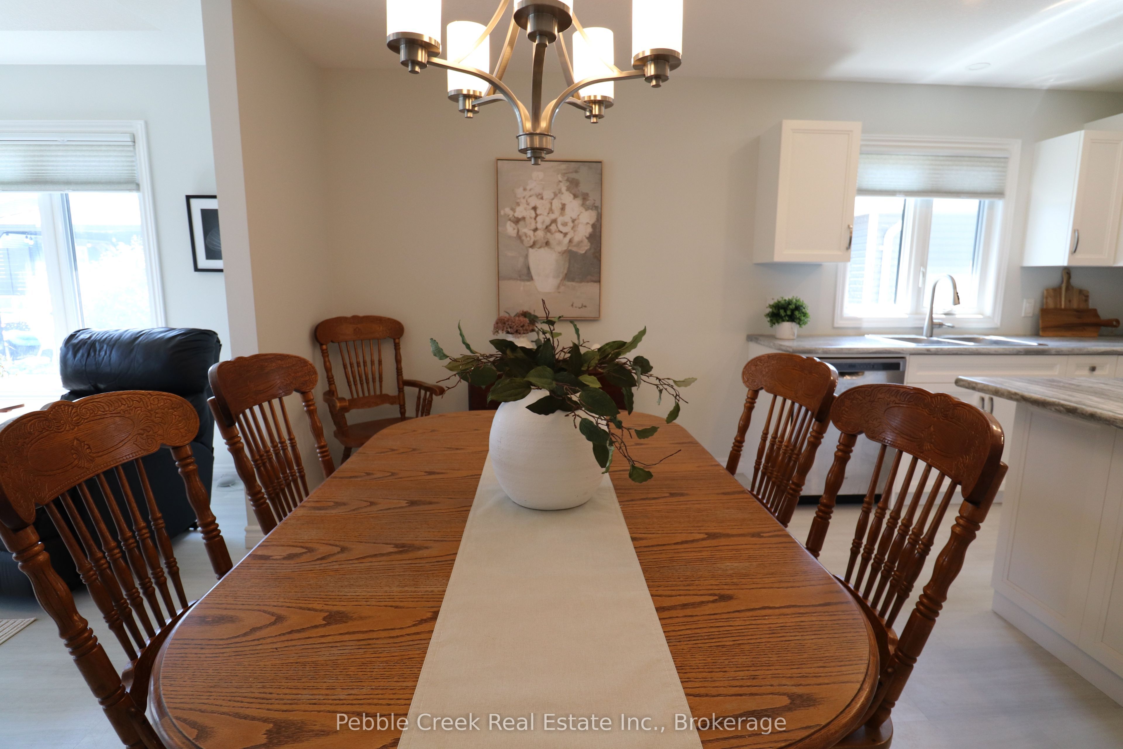 96 Lake Breeze Drive Property Photo 20