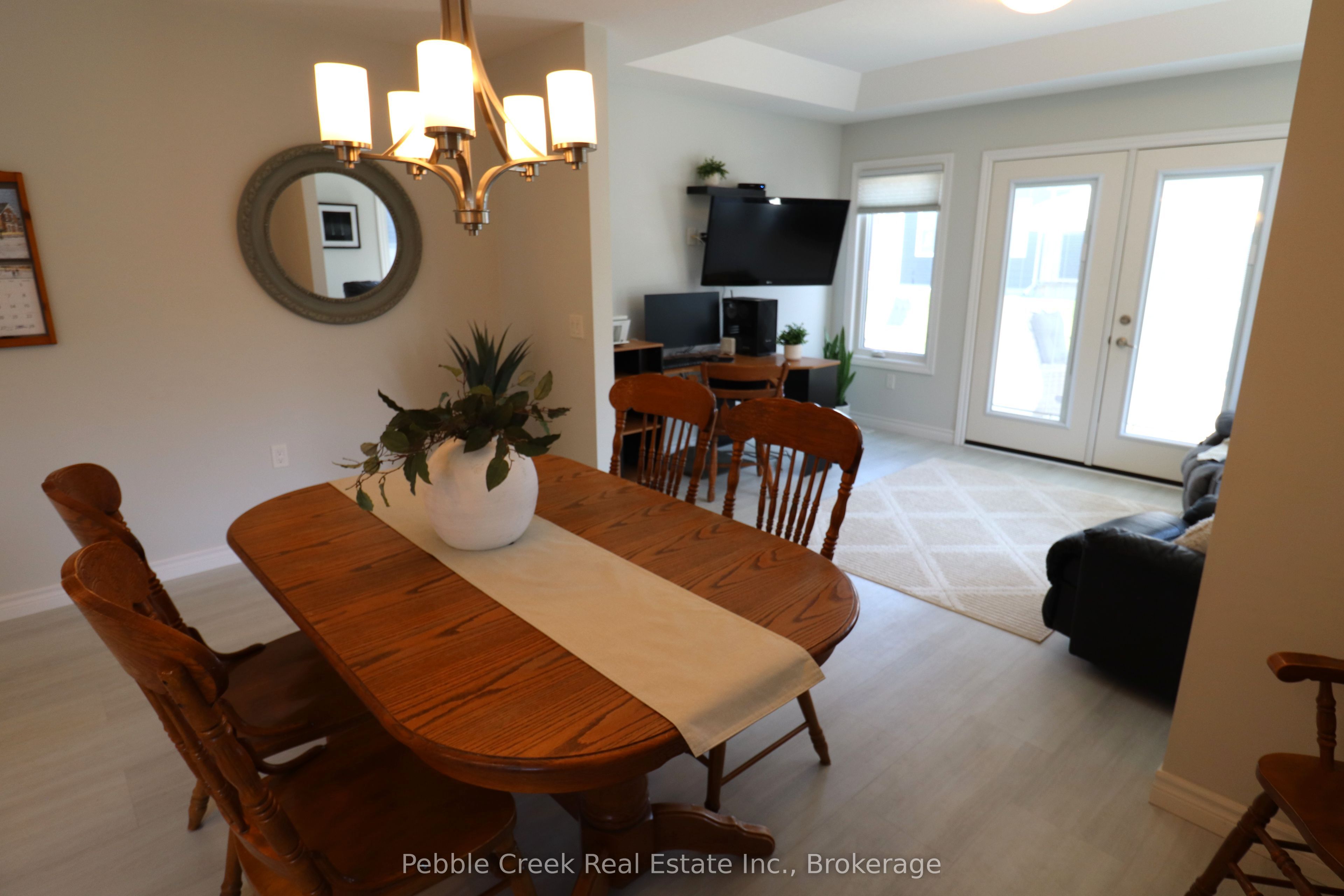 96 Lake Breeze Drive Property Photo 21