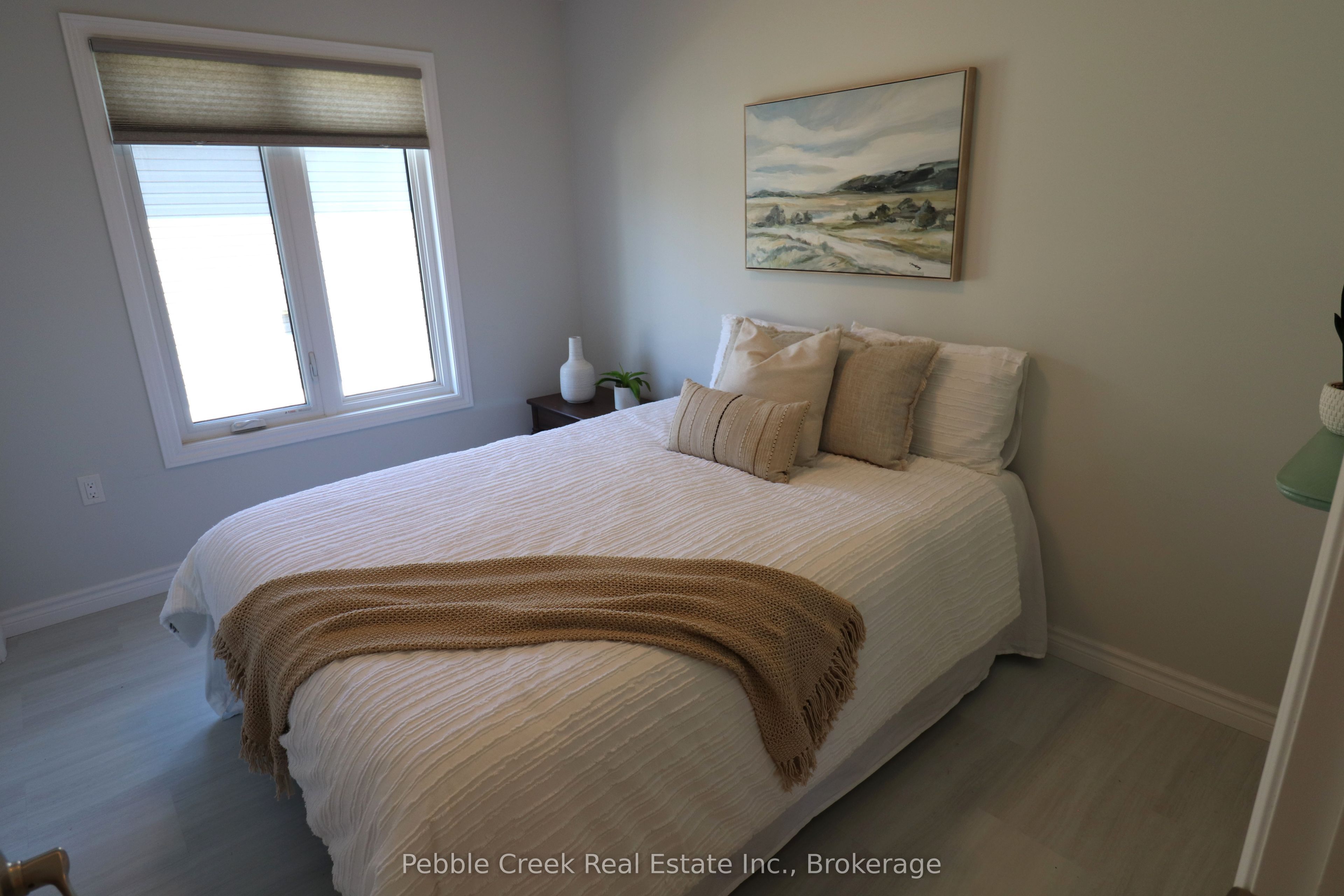 96 Lake Breeze Drive Property Photo 26
