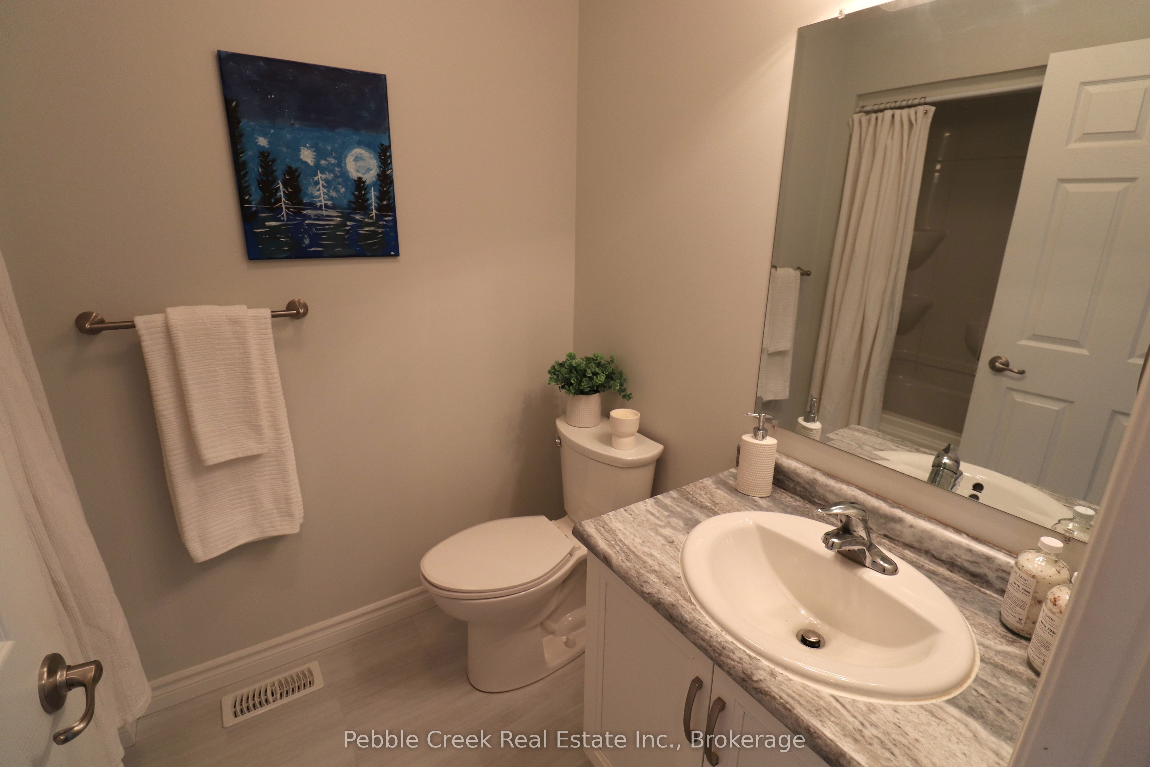 96 Lake Breeze Drive Property Photo 28