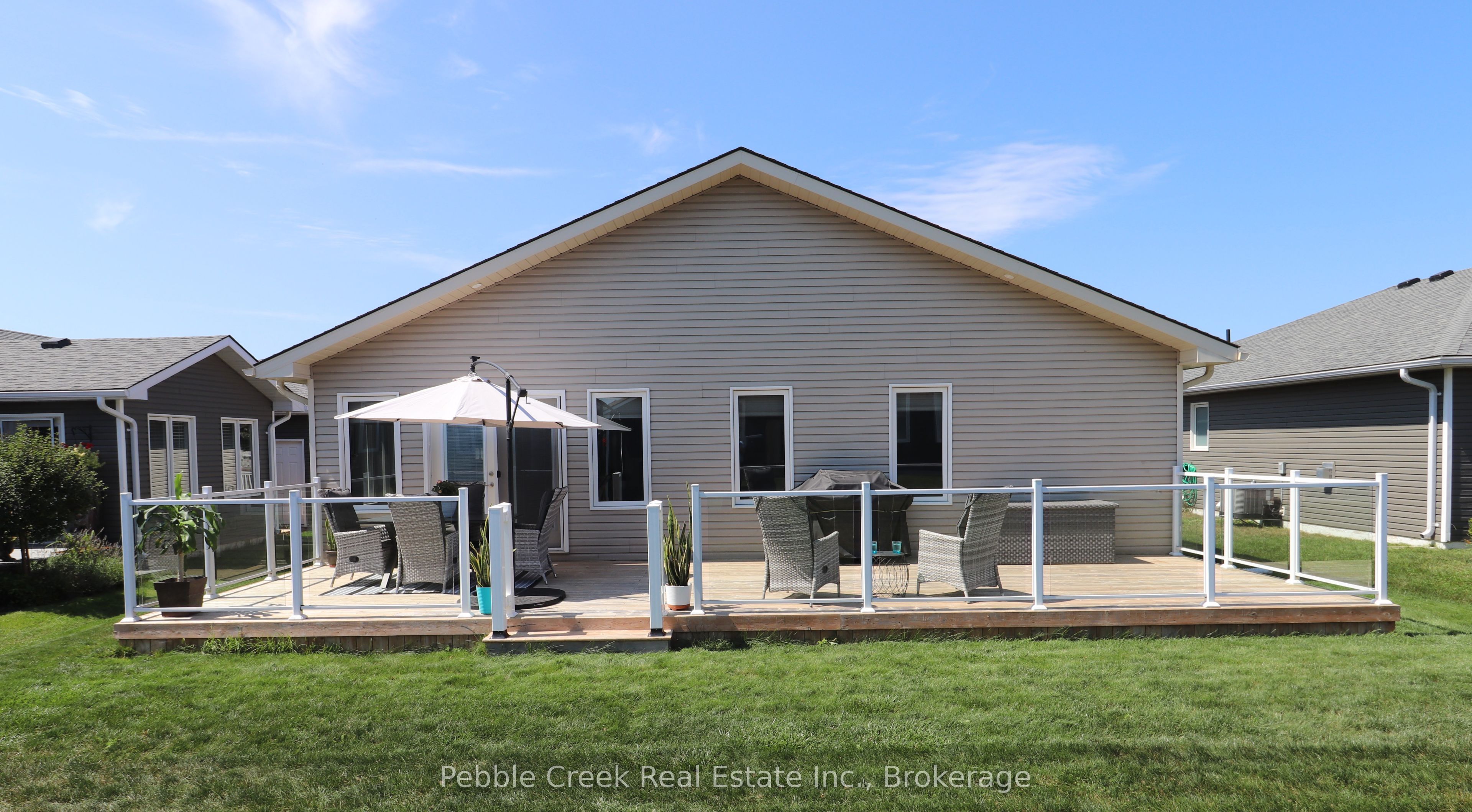 96 Lake Breeze Drive Property Photo 38