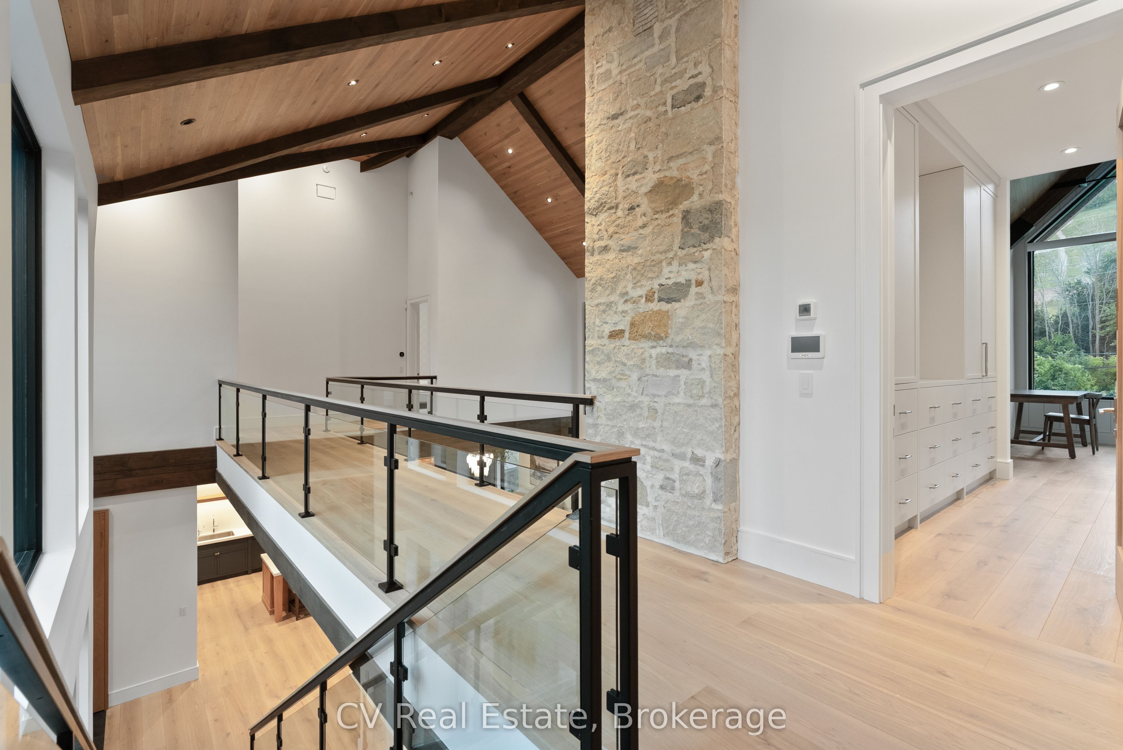 150 Delphi Lane Property Photo 32