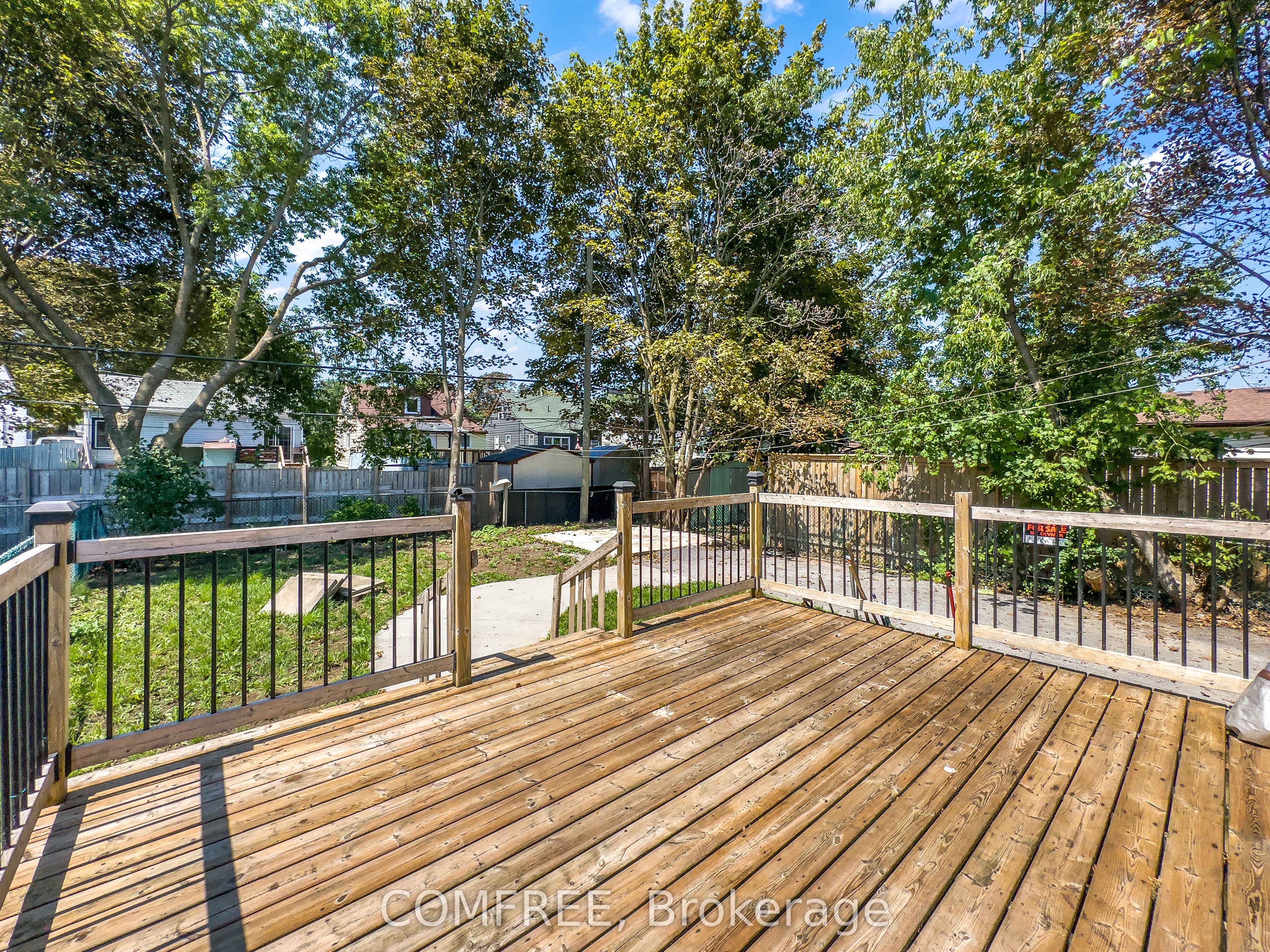 84 Carleton Street Property Photo 17