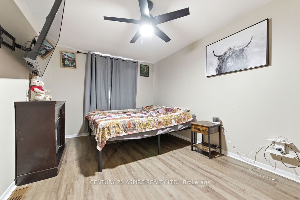 20 Hilda Street Property Photo 33