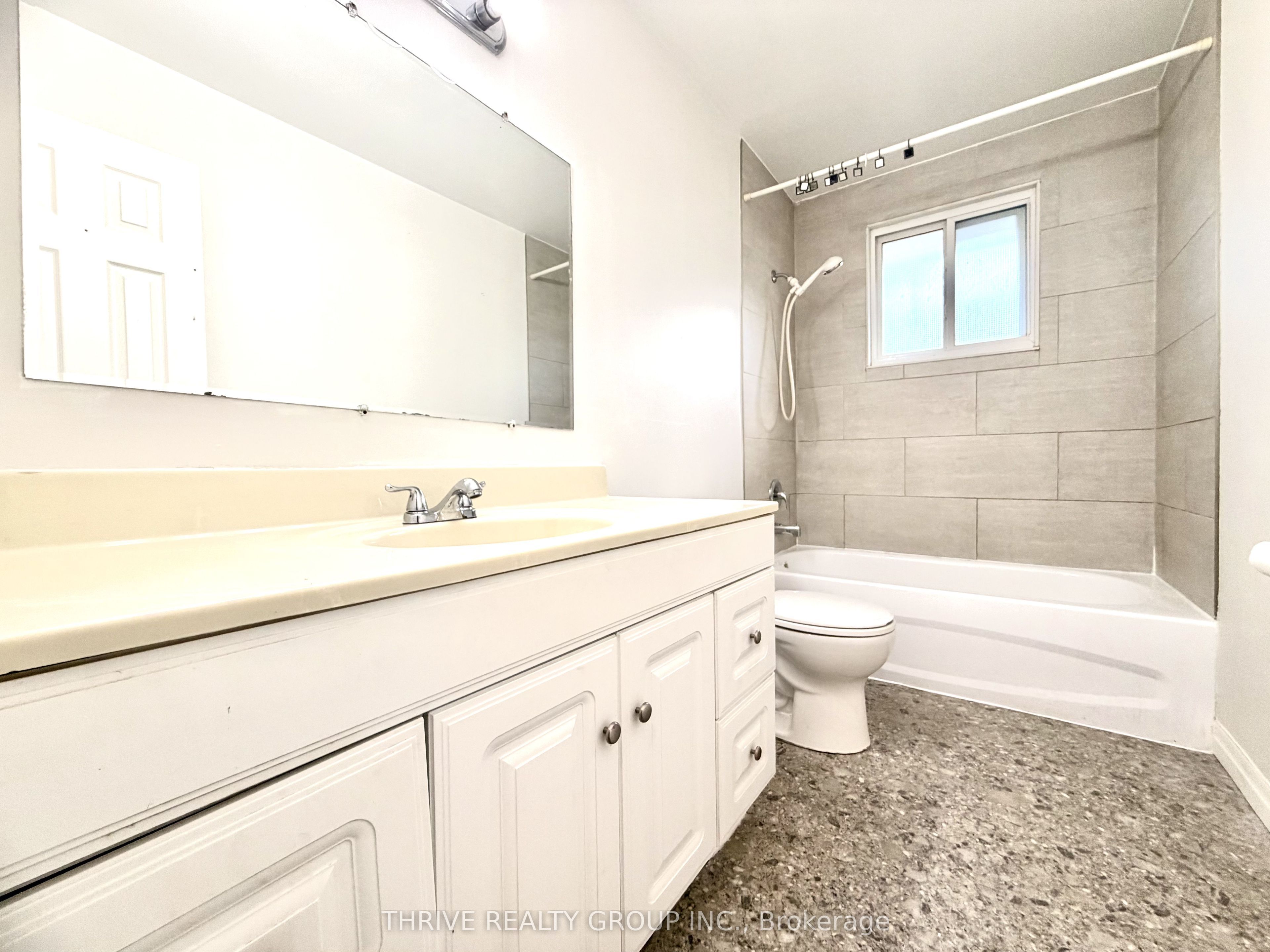 202 Muriel Crescent Property Photo 18
