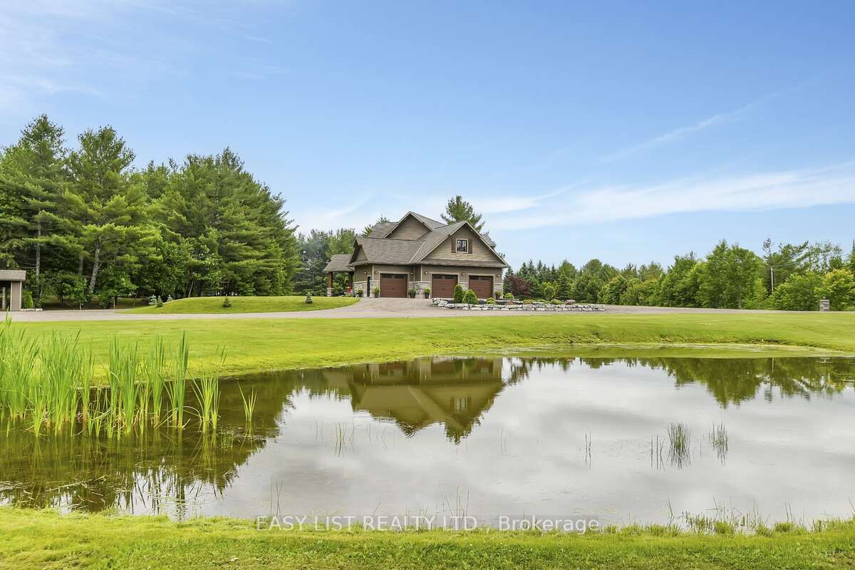 2882 B Line Road Property Photo 2