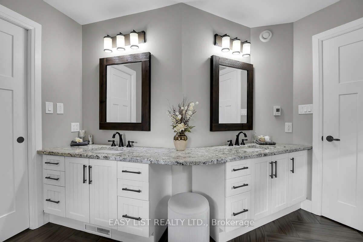 2882 B Line Road Property Photo 19