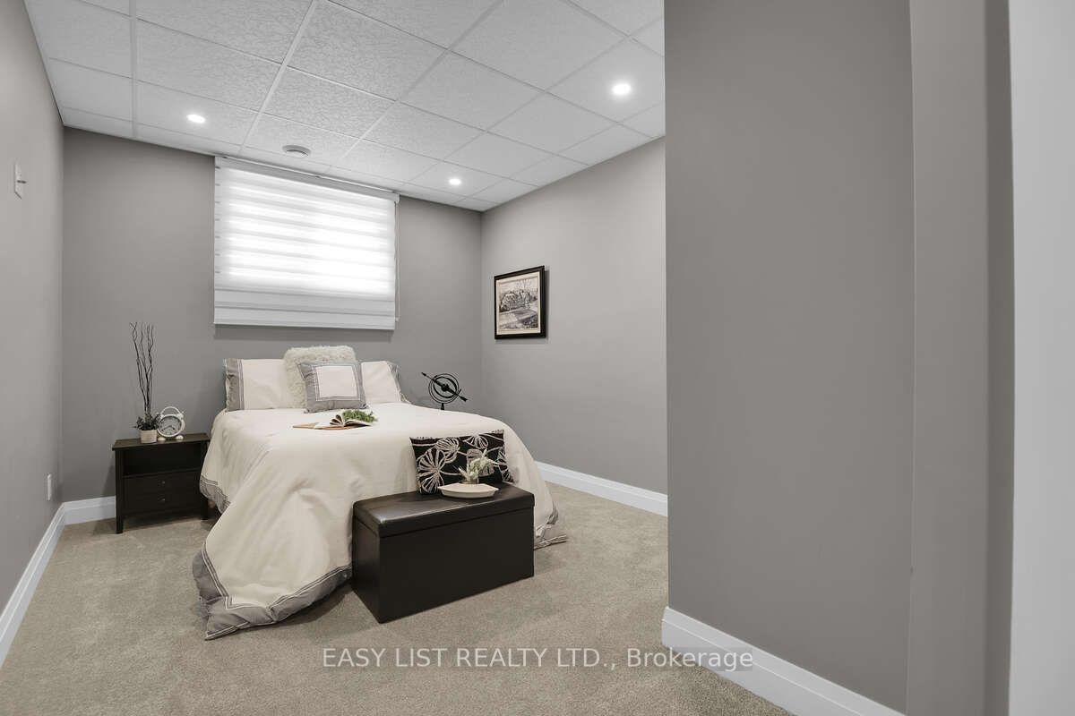2882 B Line Road Property Photo 25