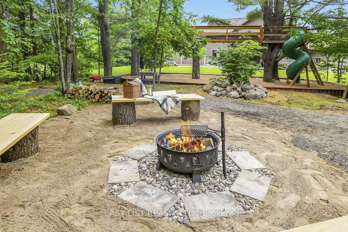 2882 B Line Road Property Photo 33