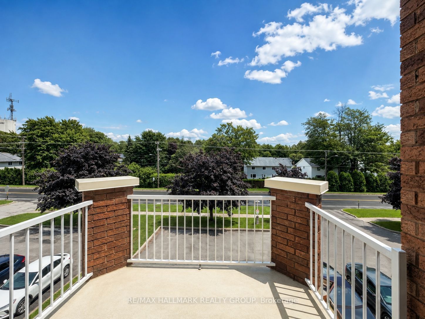 669 Spence Avenue 6 Property Photo 2