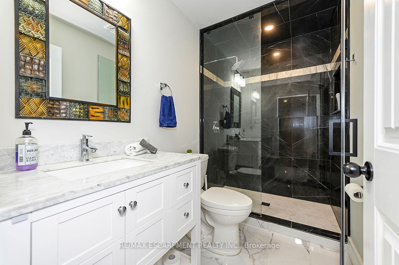1068 Xavier Street Property Photo 23