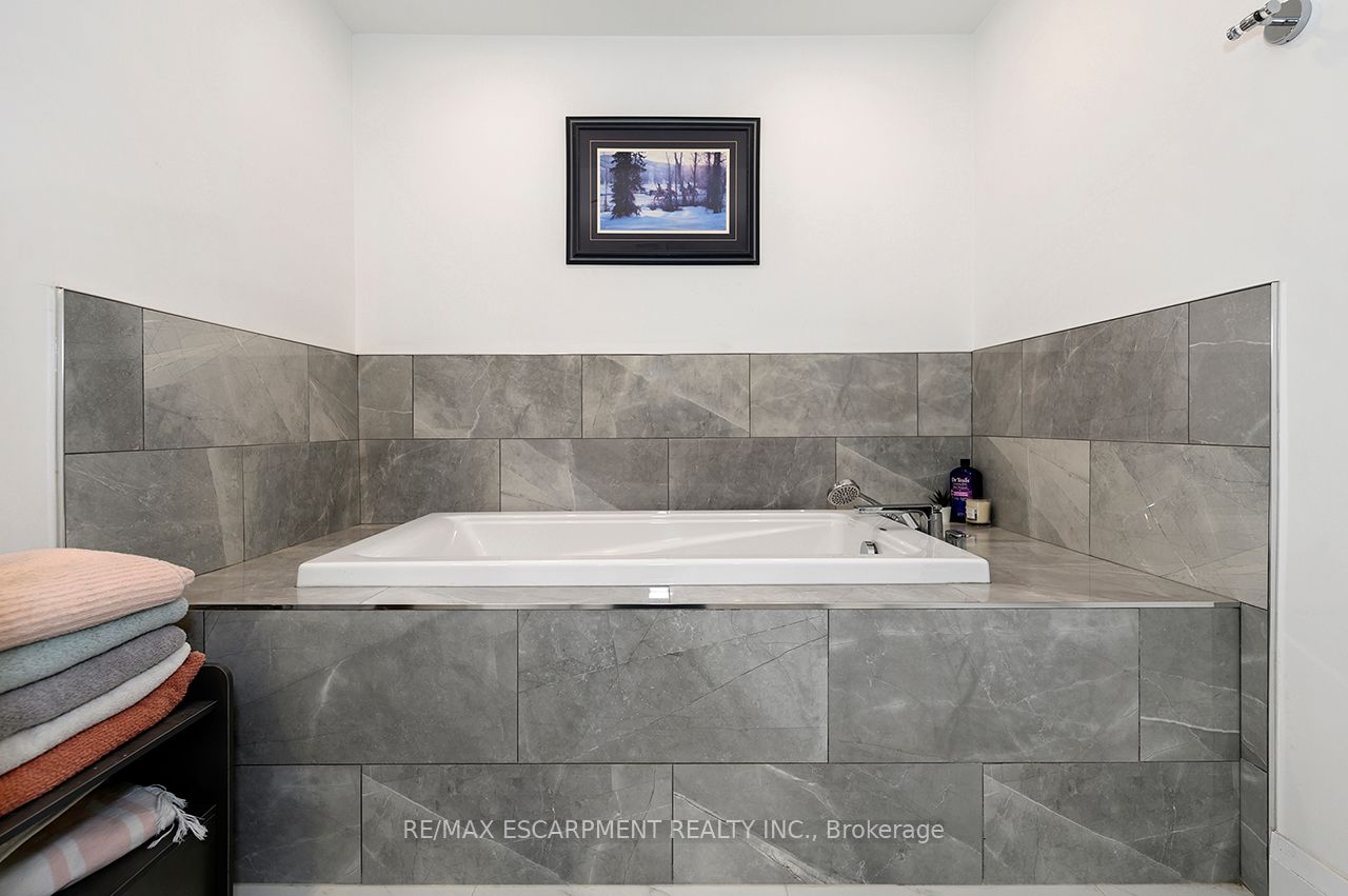 1068 Xavier Street Property Photo 33