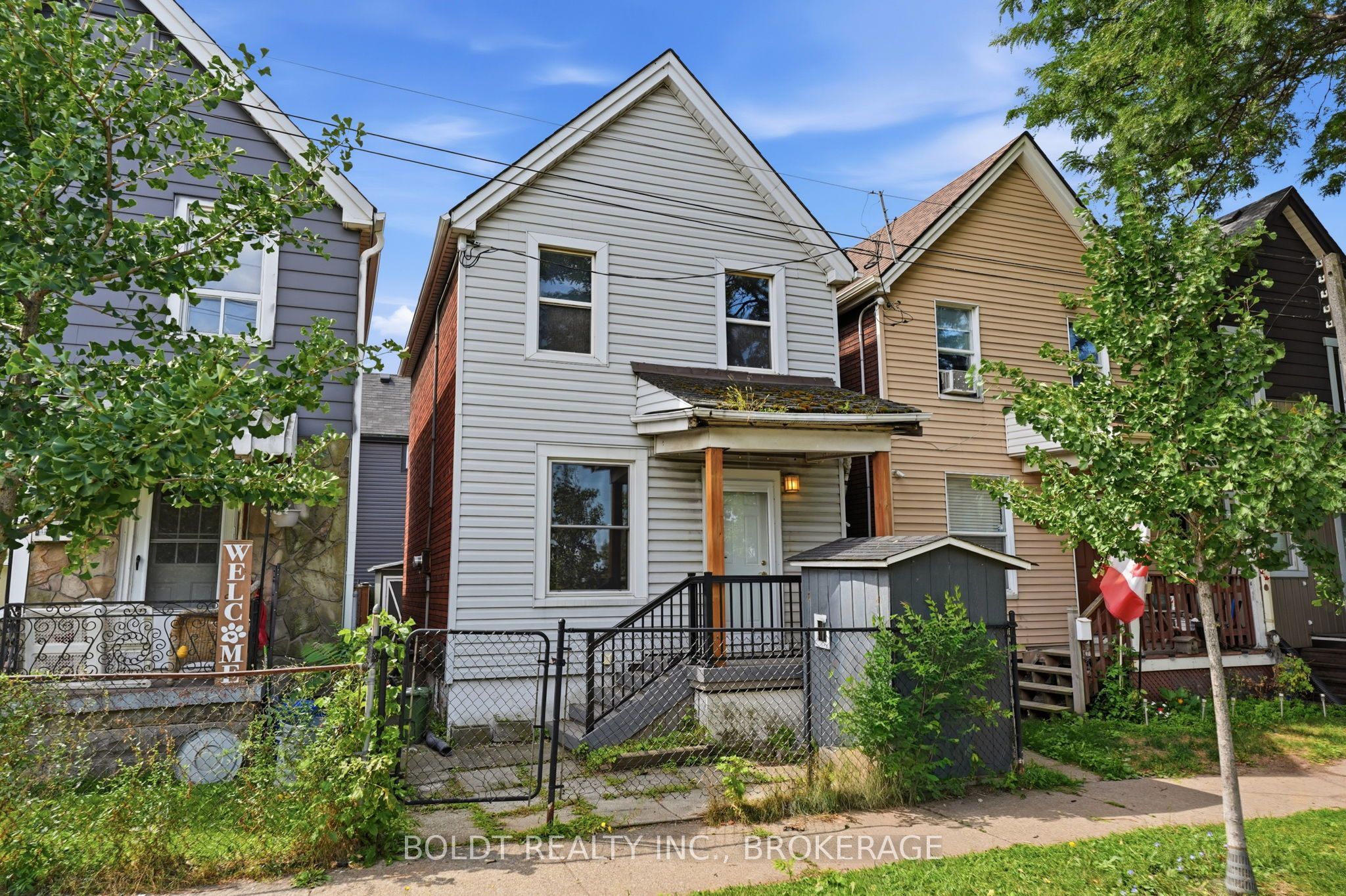 38 Mars Avenue Property Photo 2