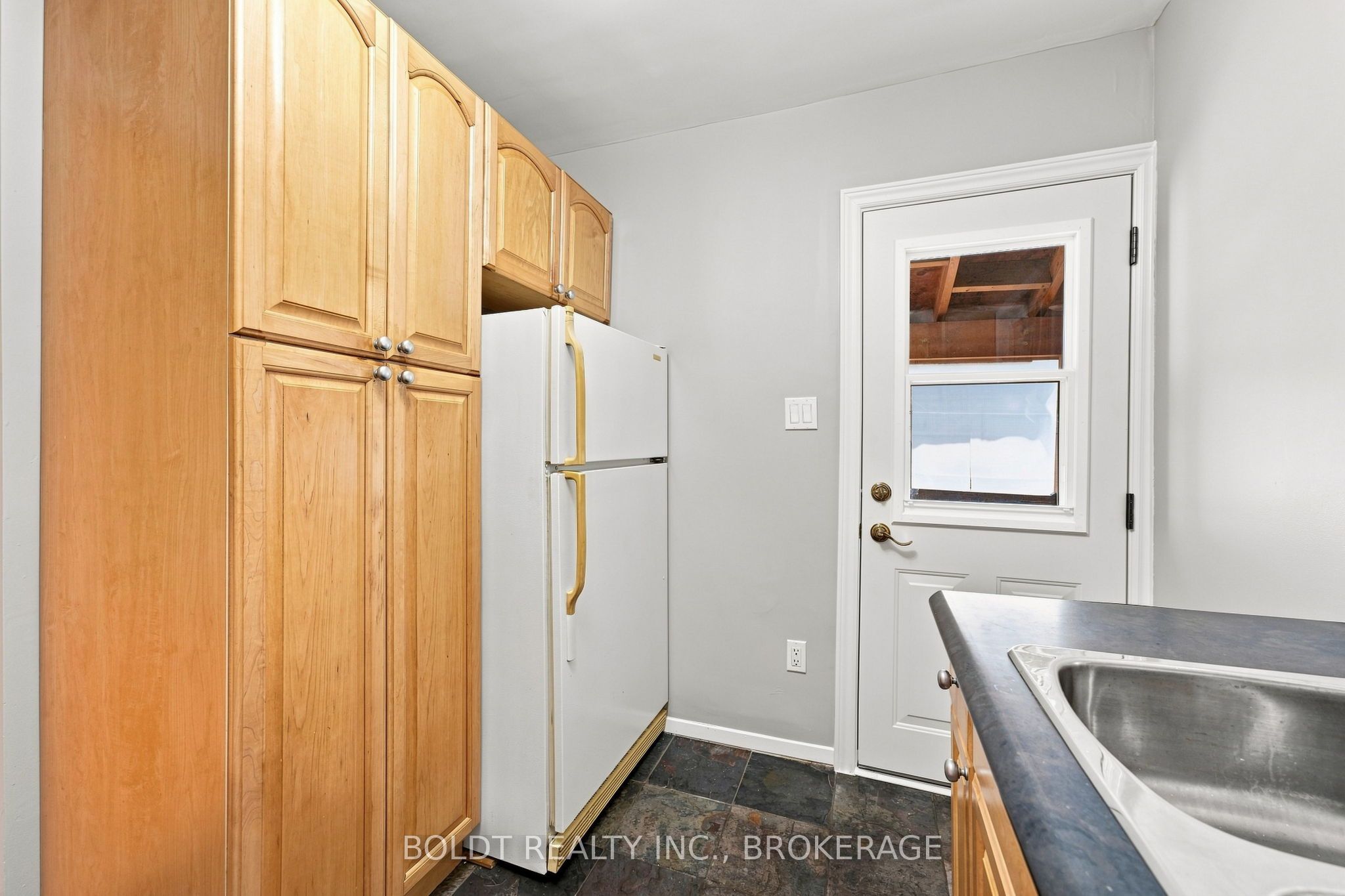 38 Mars Avenue Property Photo 13