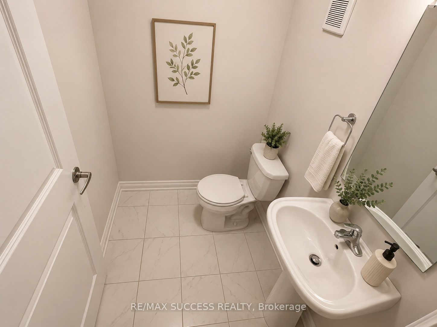 585 Colborne Street E 502 Property Photo 11