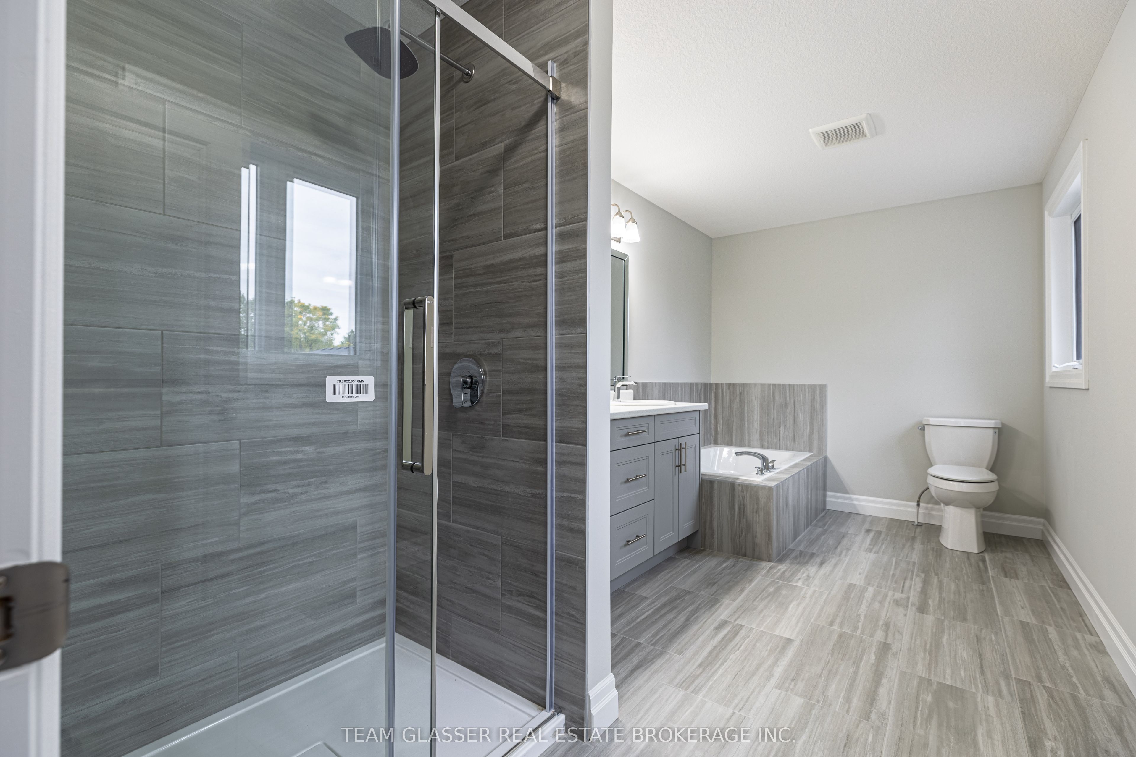 3465 Oriole Circle E Property Photo 22