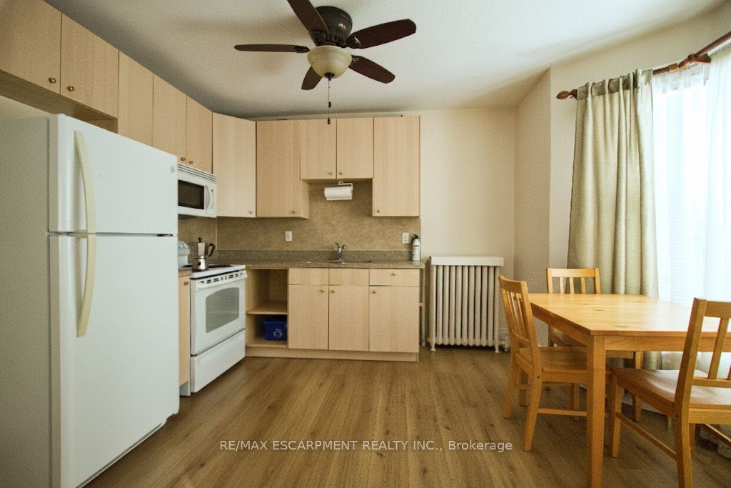 22 Blake Street Property Photo 22