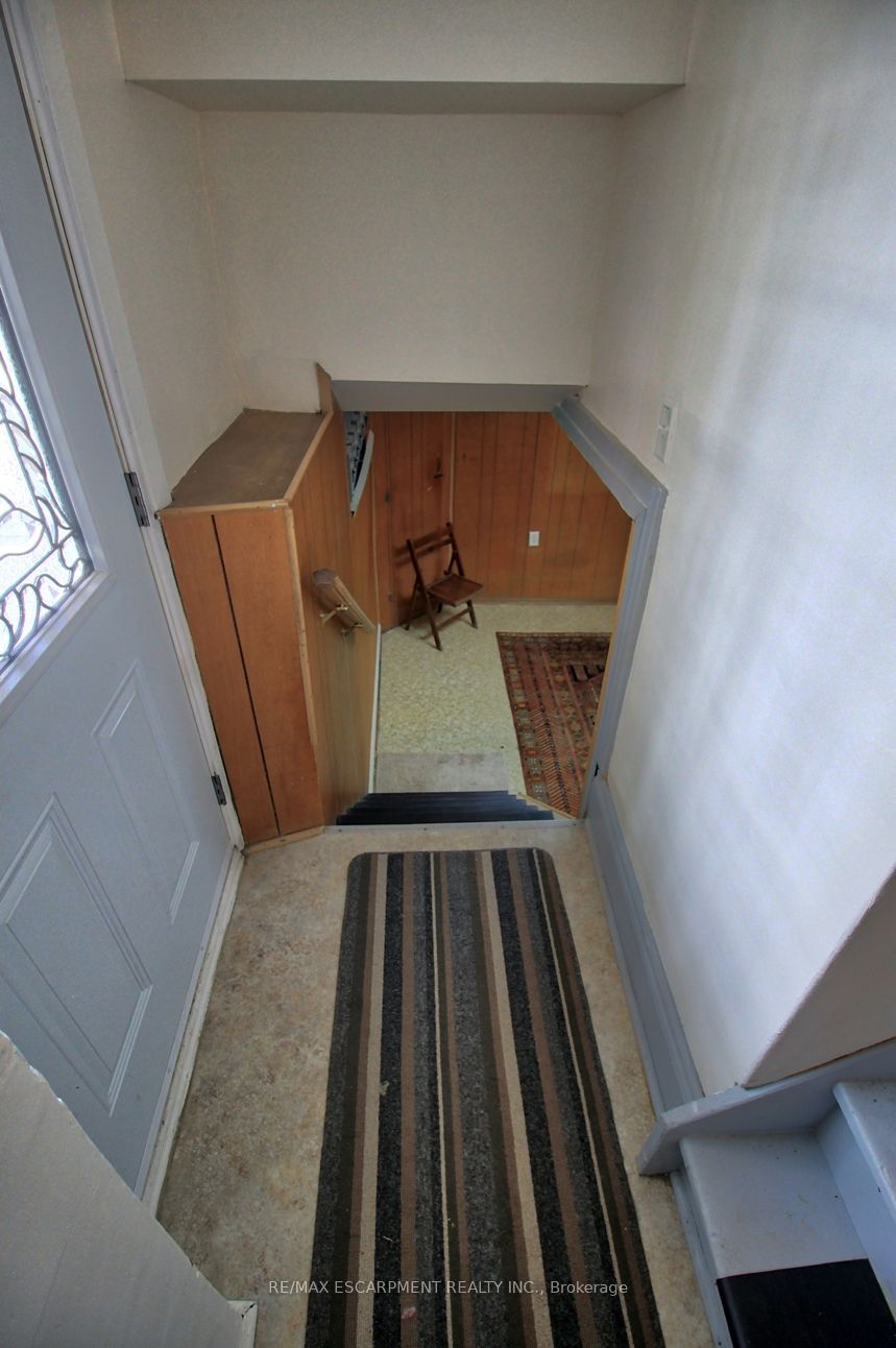 22 Blake Street Property Photo 37