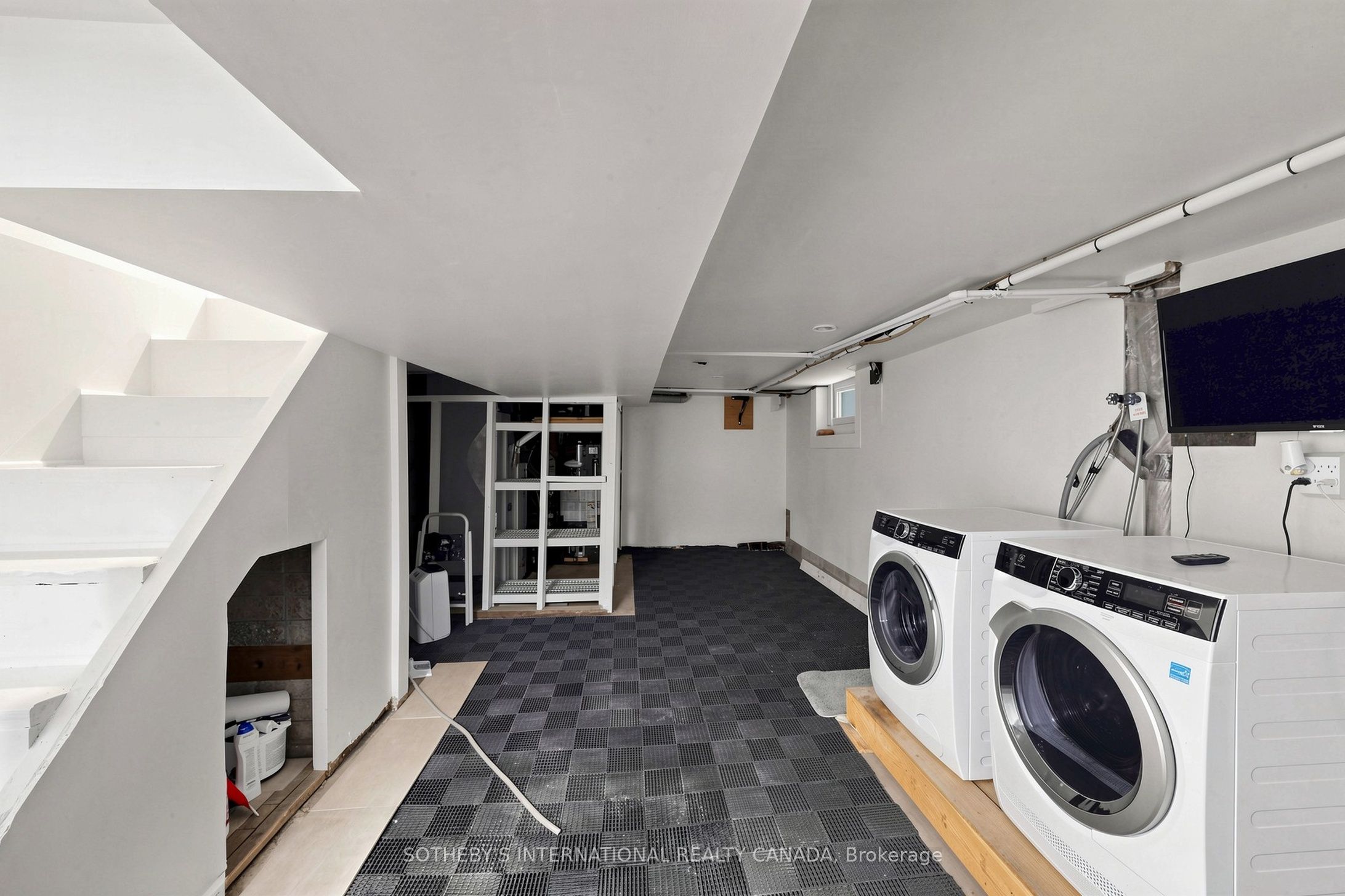24 Patrick Street Property Photo 24