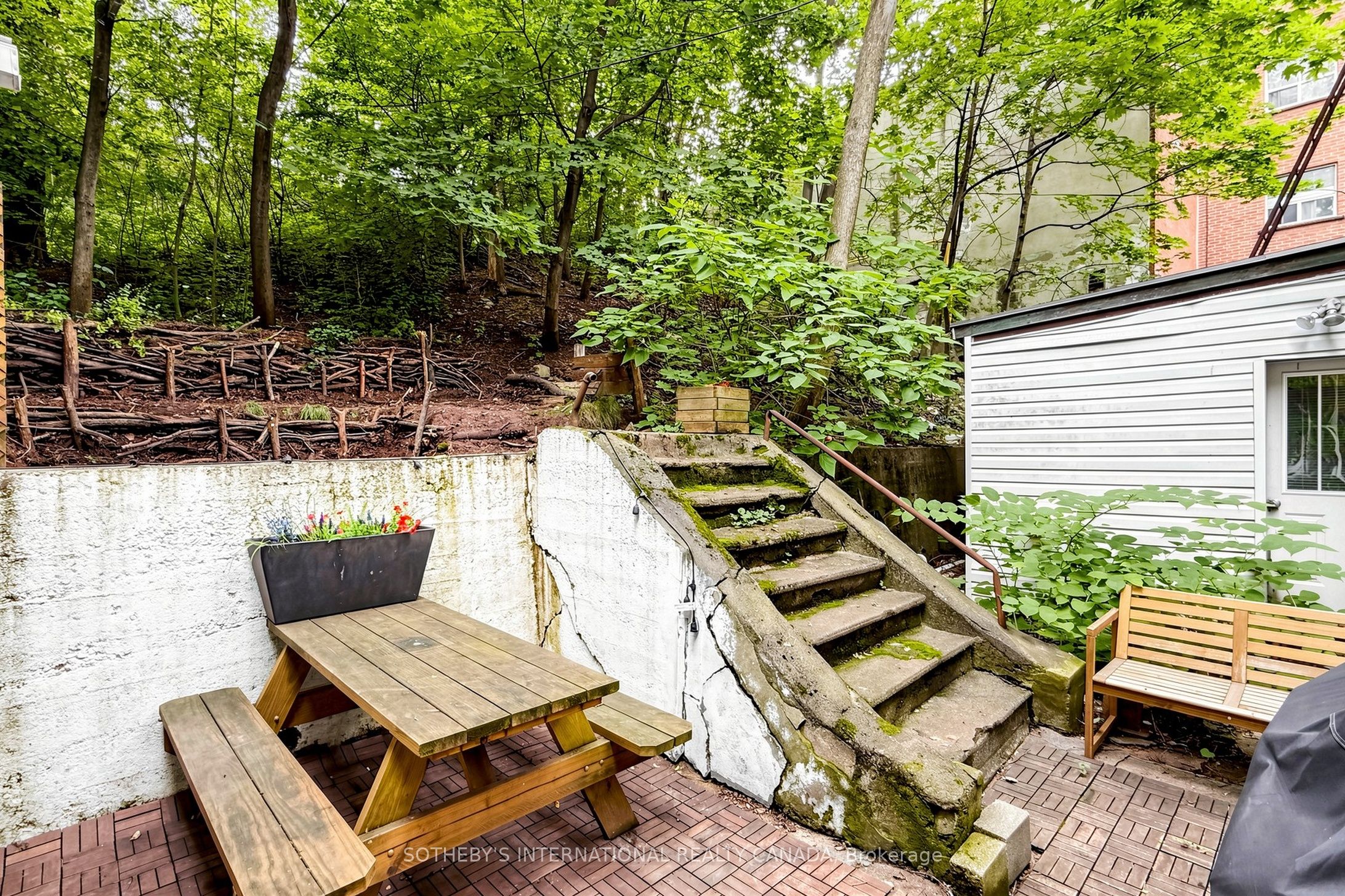 24 Patrick Street Property Photo 29