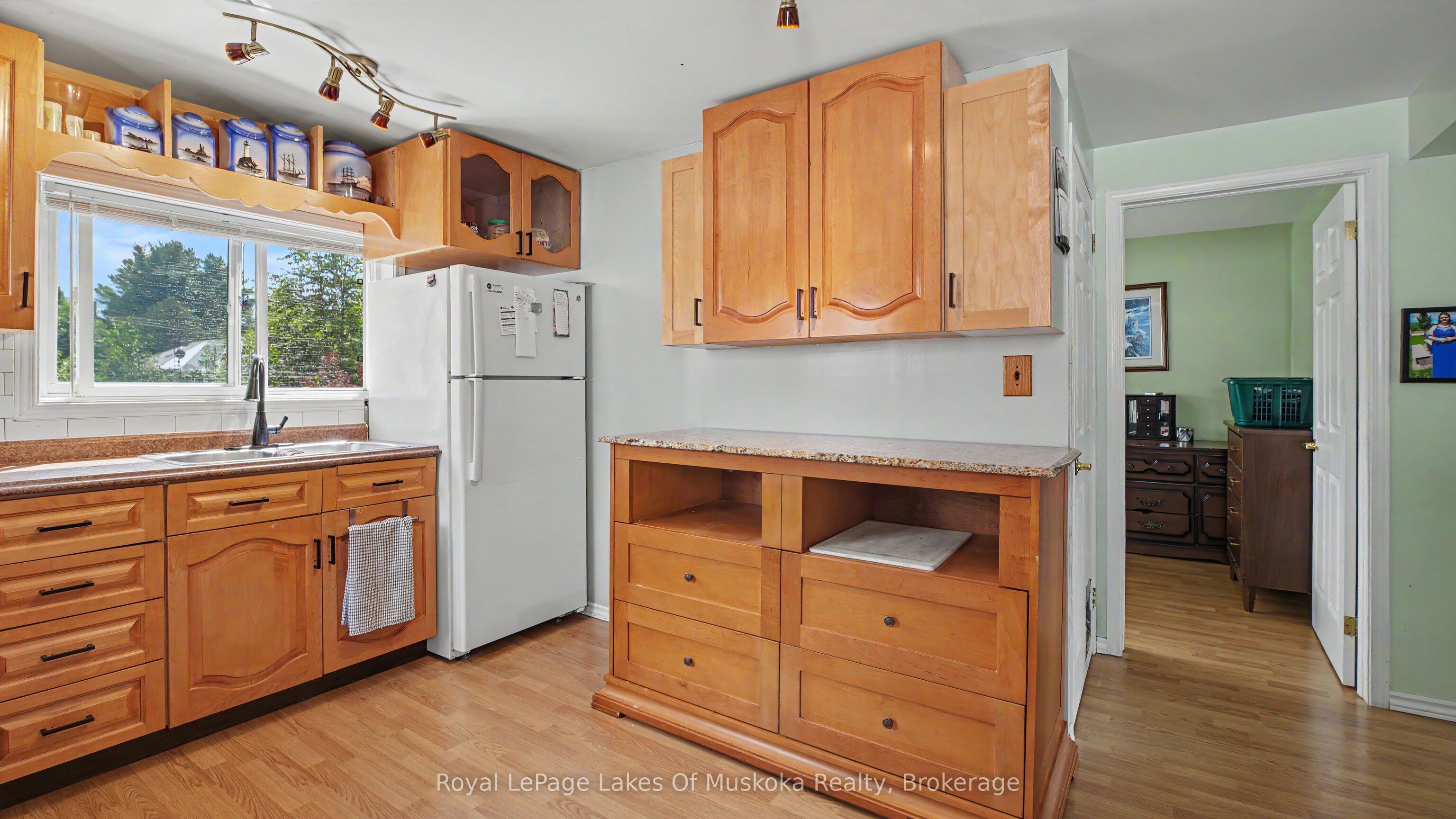 7 Maple Street Property Photo 5