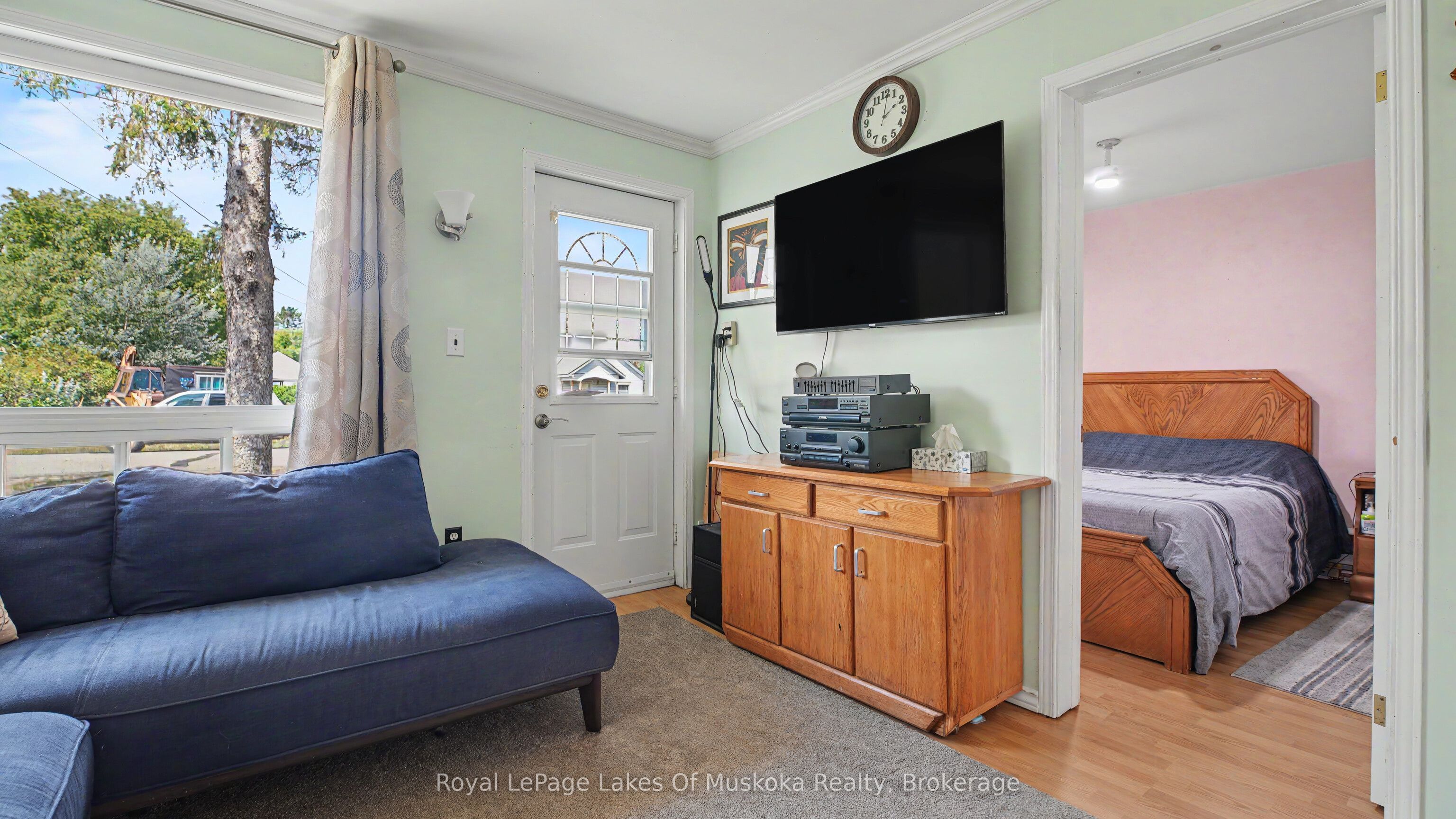 7 Maple Street Property Photo 8